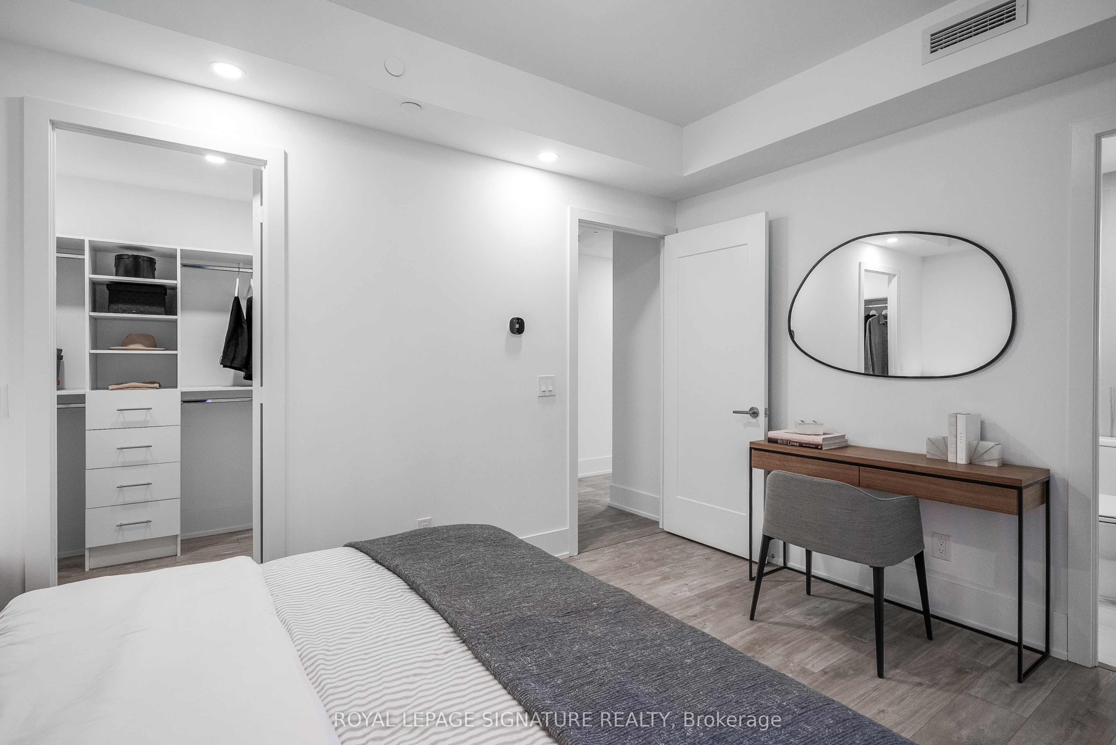 115 Denison Avenue 613 Property Photo 15