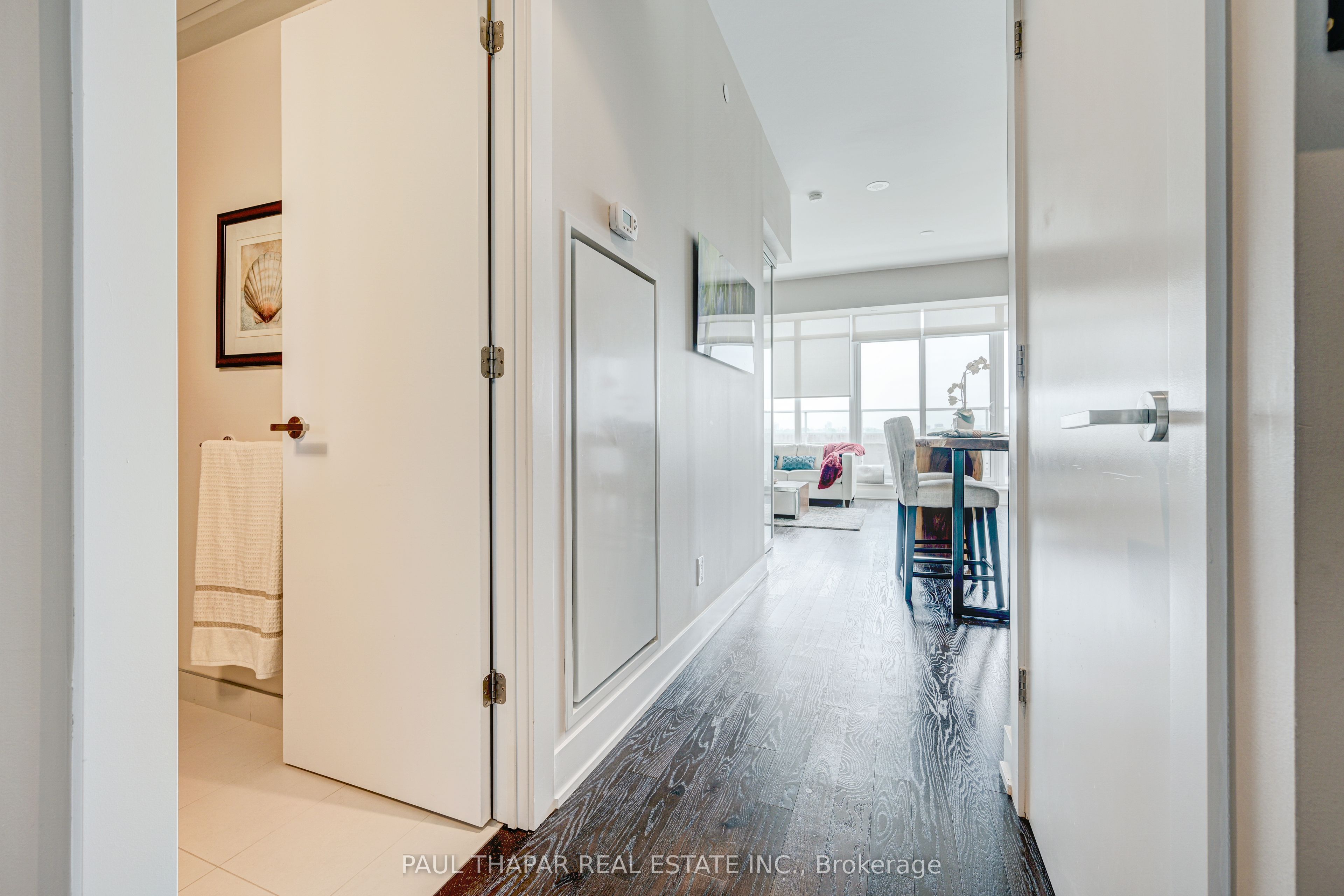 3018 Yonge Street 1114 Property Photo 3