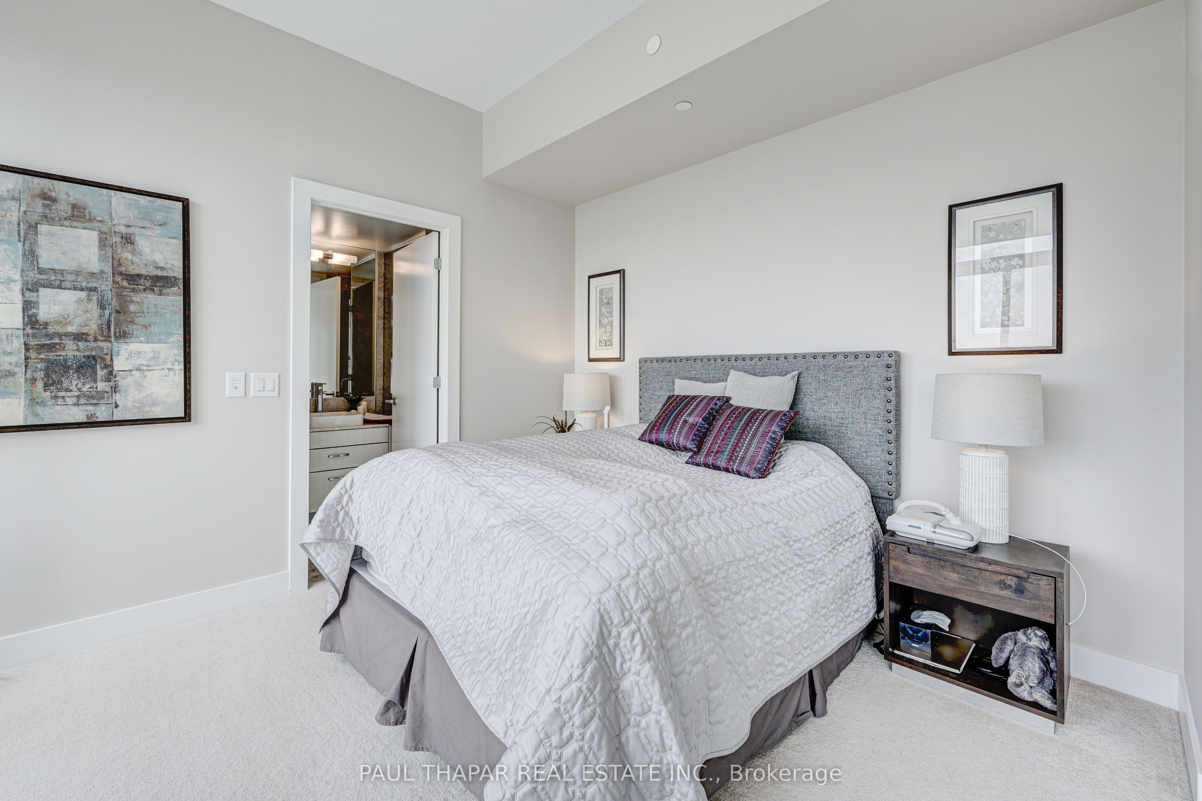 3018 Yonge Street 1114 Property Photo 8