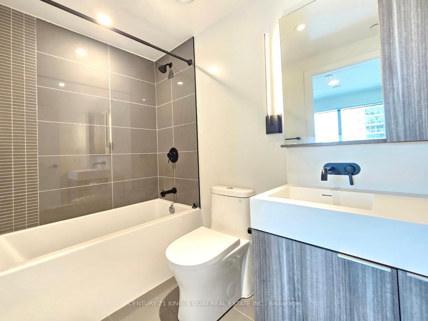 117 Broadway Avenue 518 Property Photo 15
