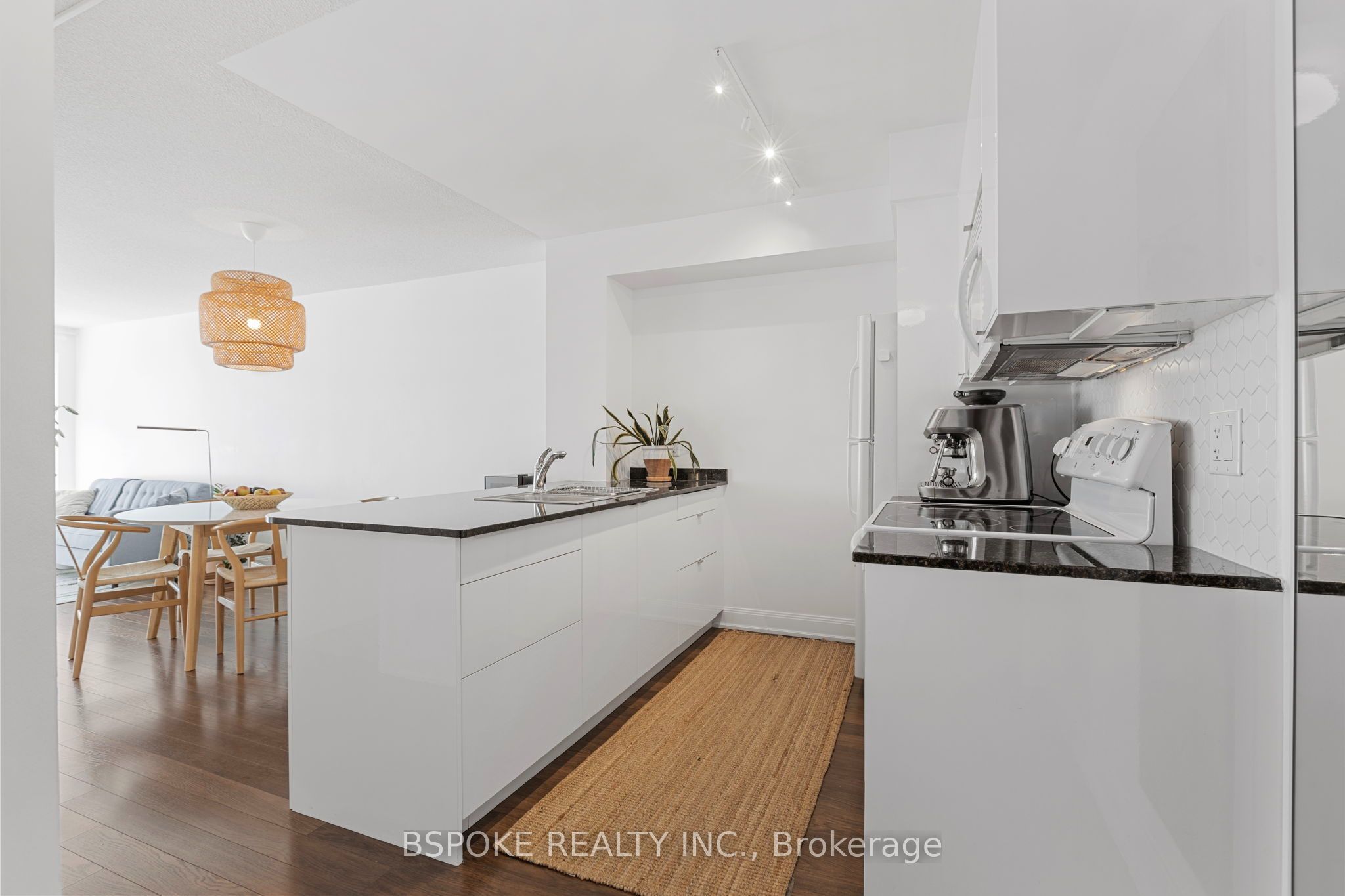 2191 Yonge Street 3012 Property Photo 6