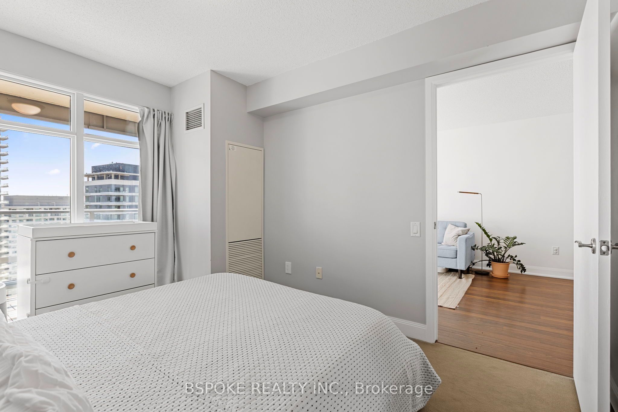 2191 Yonge Street 3012 Property Photo 13