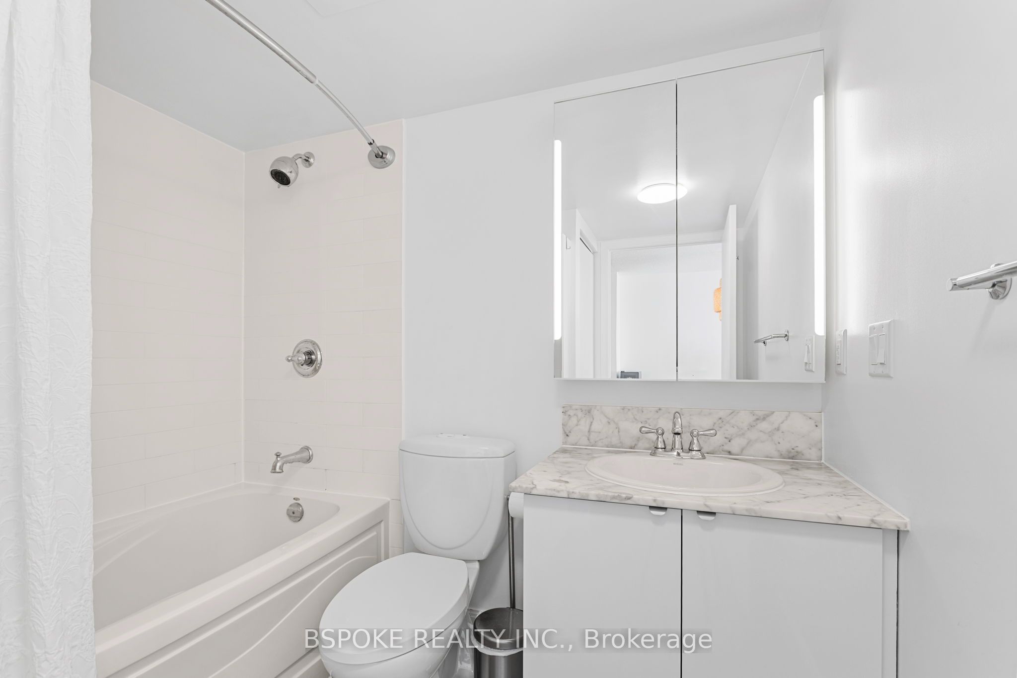2191 Yonge Street 3012 Property Photo 16
