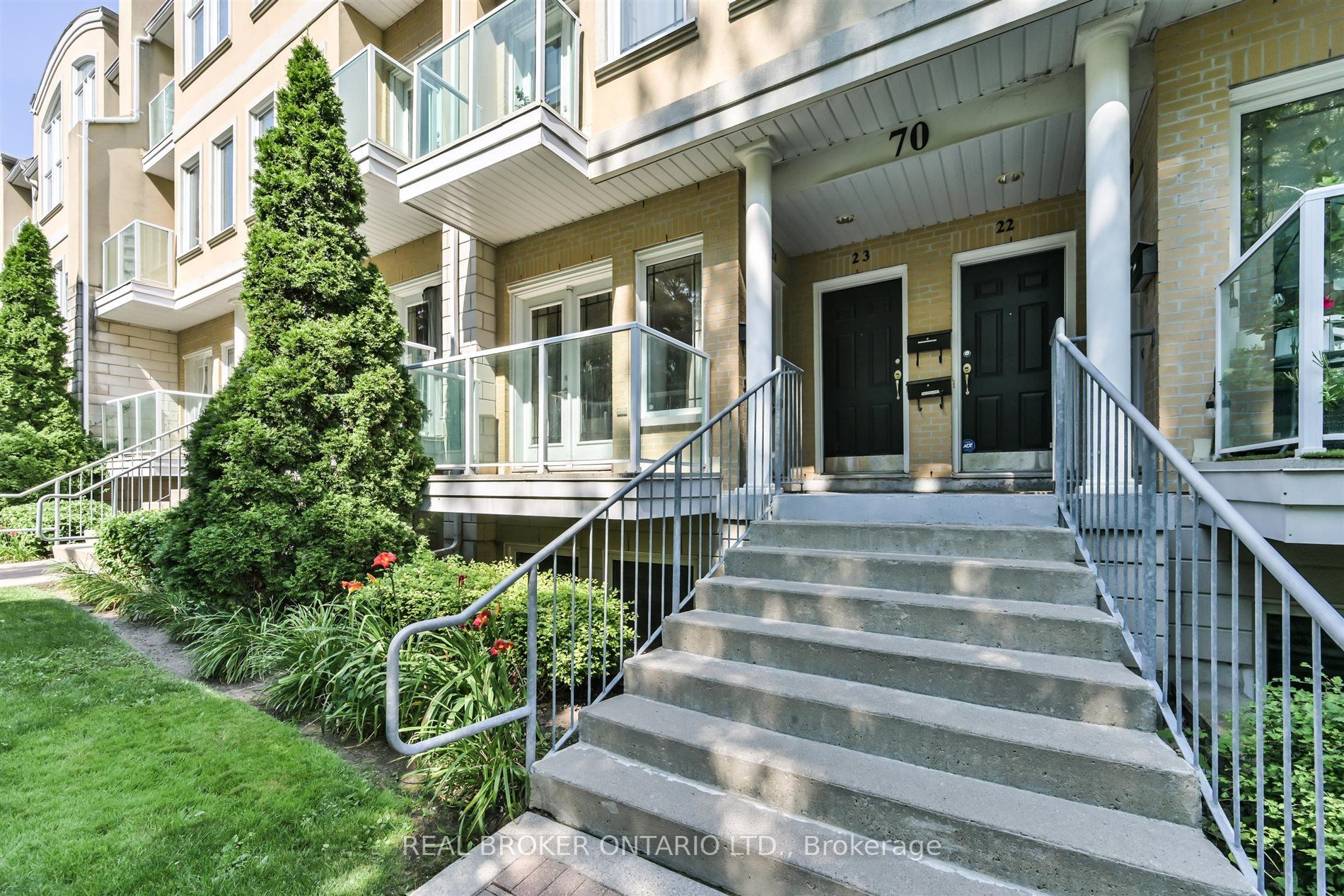 70 Byng Avenue 24 Property Photo 23