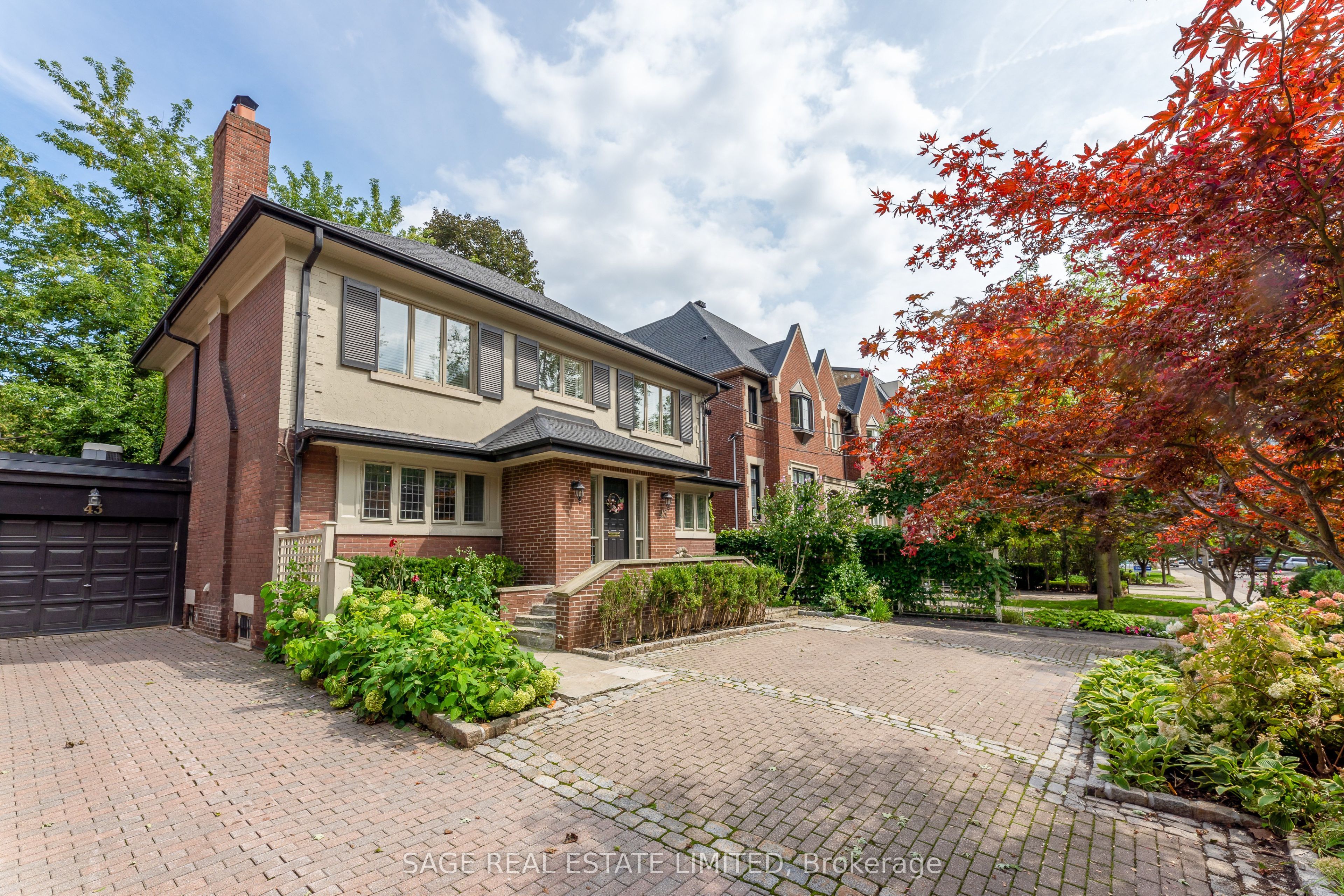 43 Oriole Road