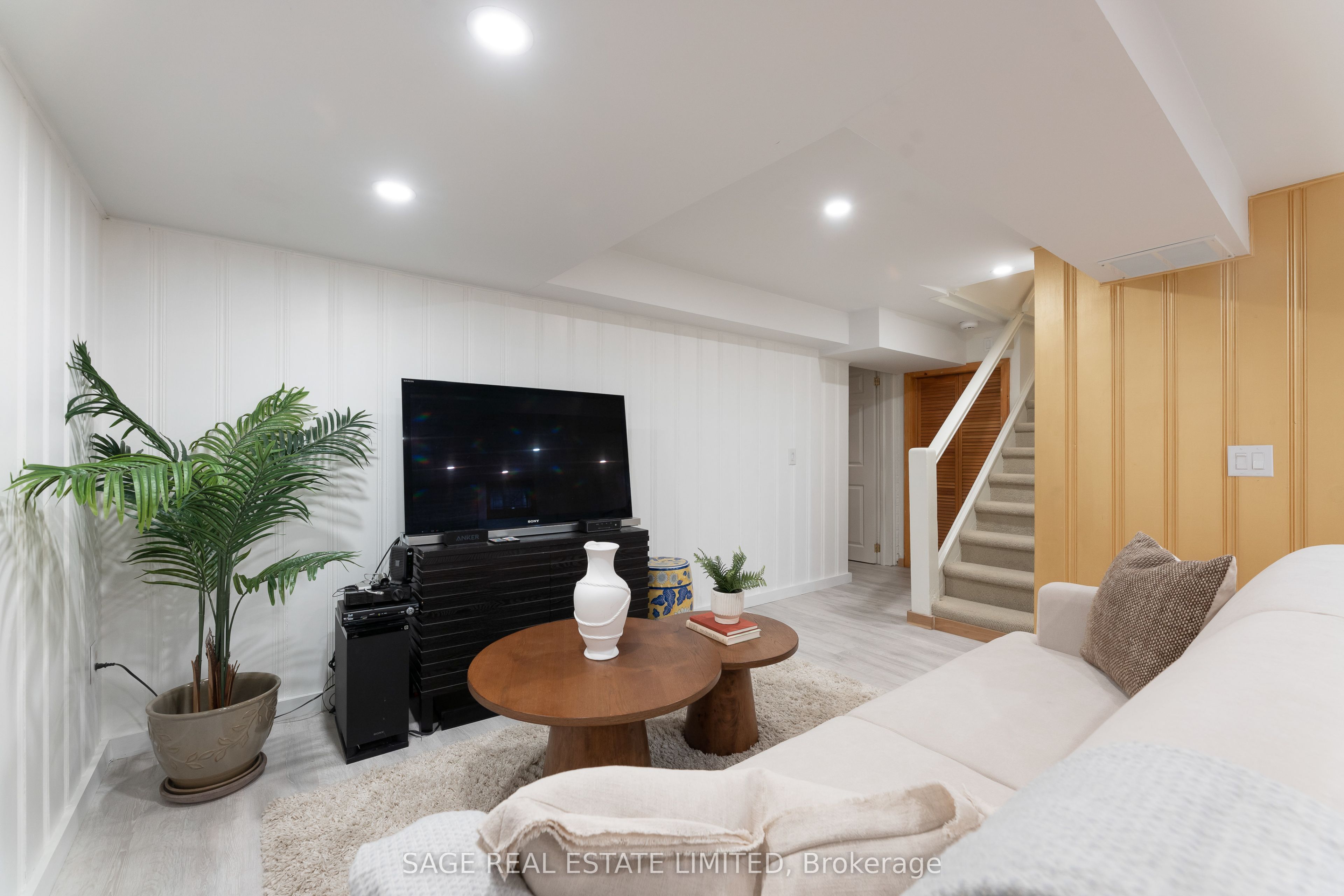 43 Oriole Road Property Photo 39