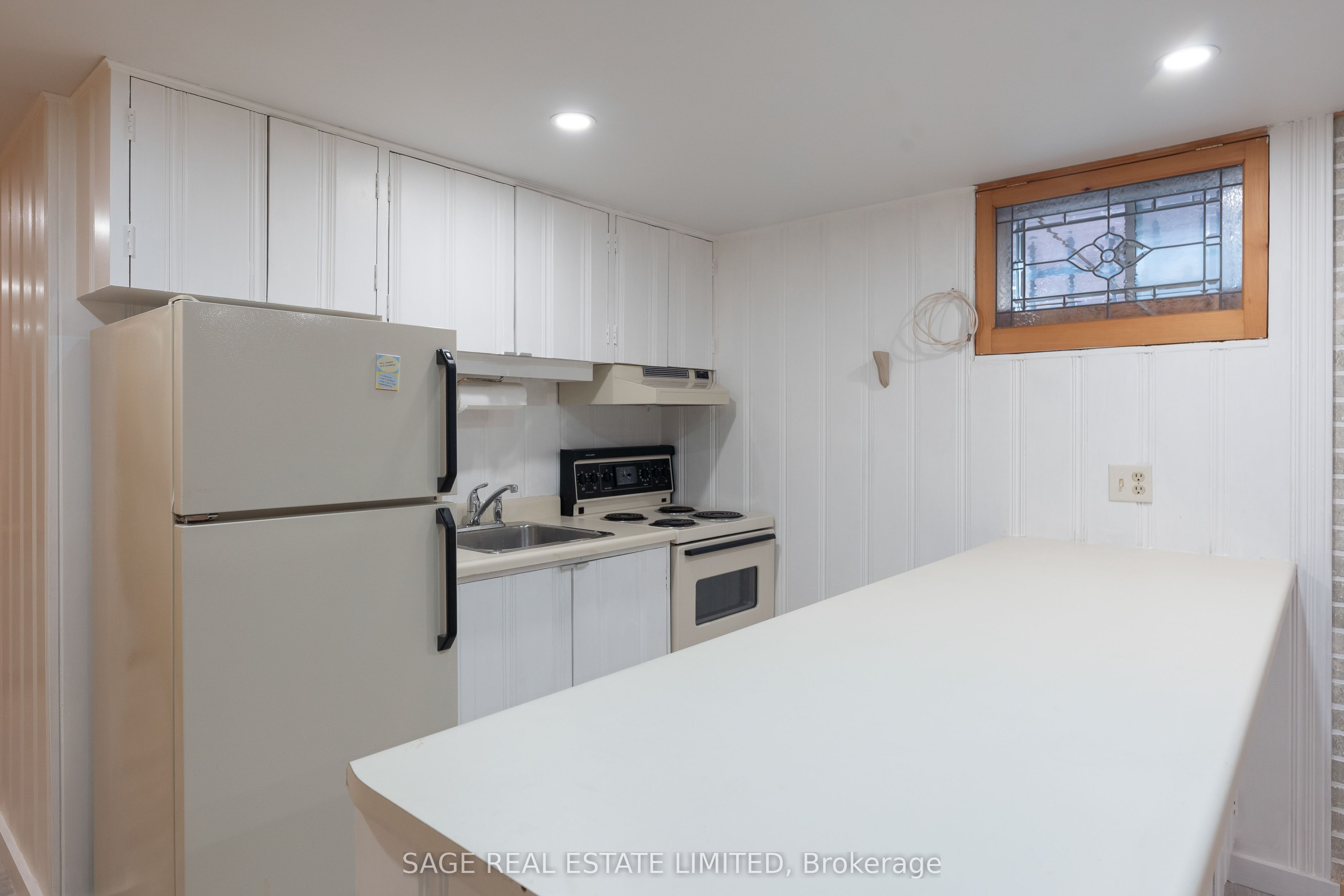 43 Oriole Road Property Photo 41