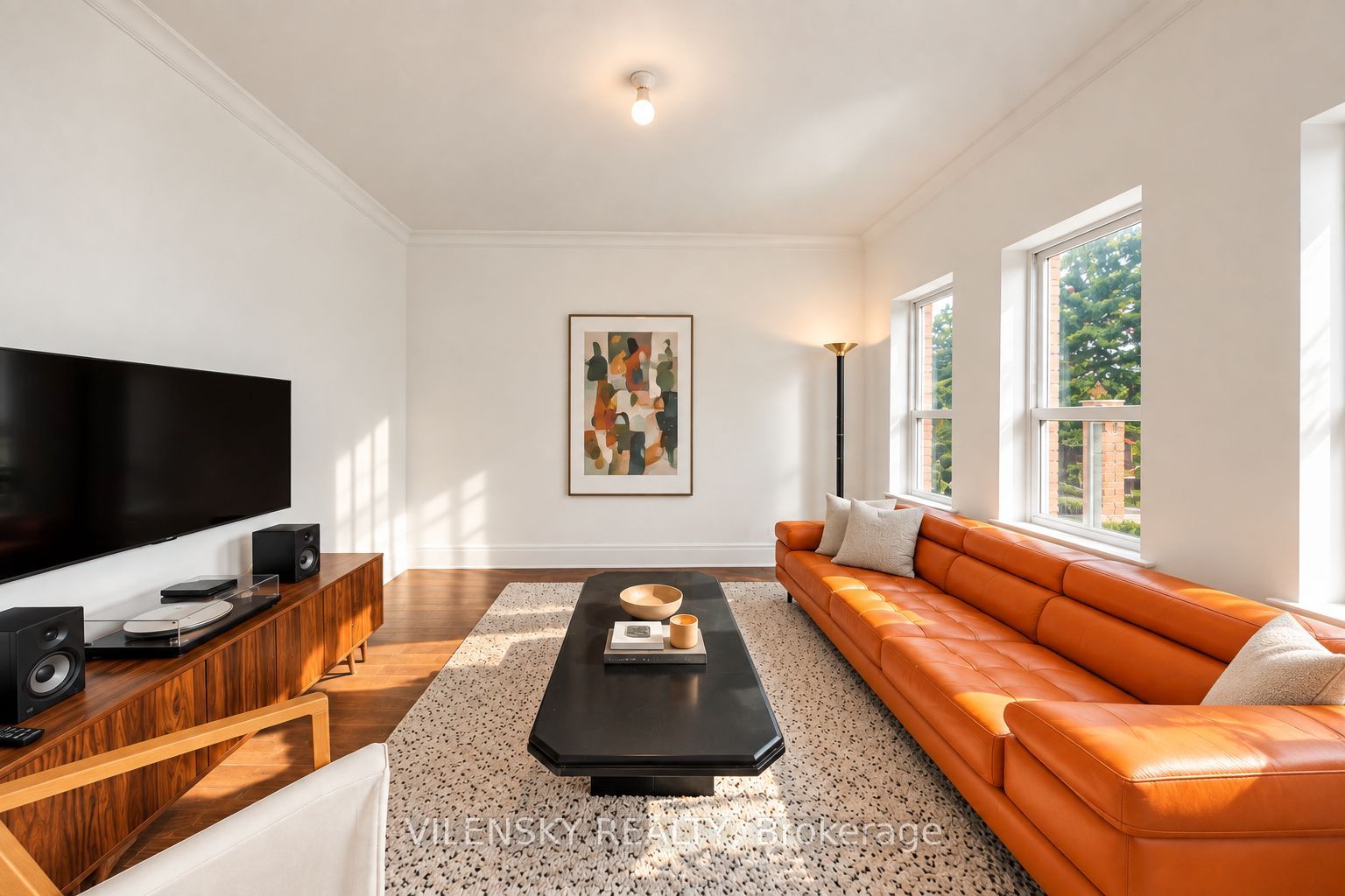 41 Lakeview Avenue Property Photo 3