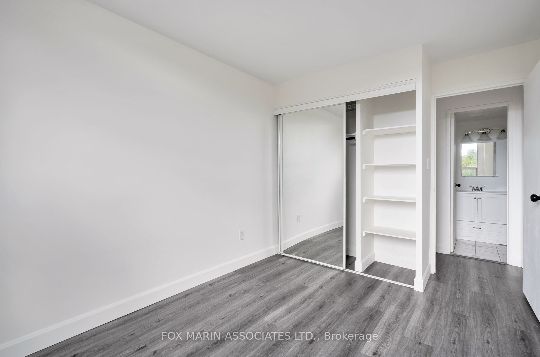 20 Edgecliff Golfway 312 Property Photo 20