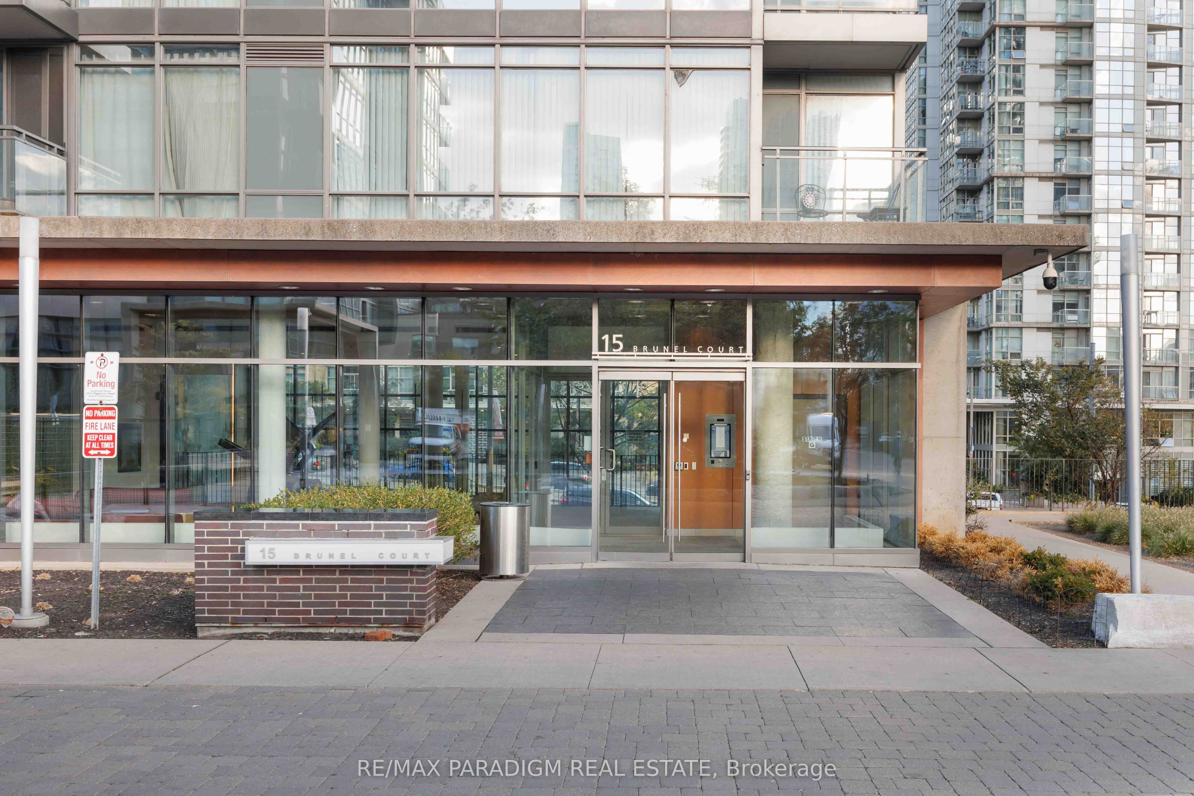 15 Brunel Court 326 Property Photo 2