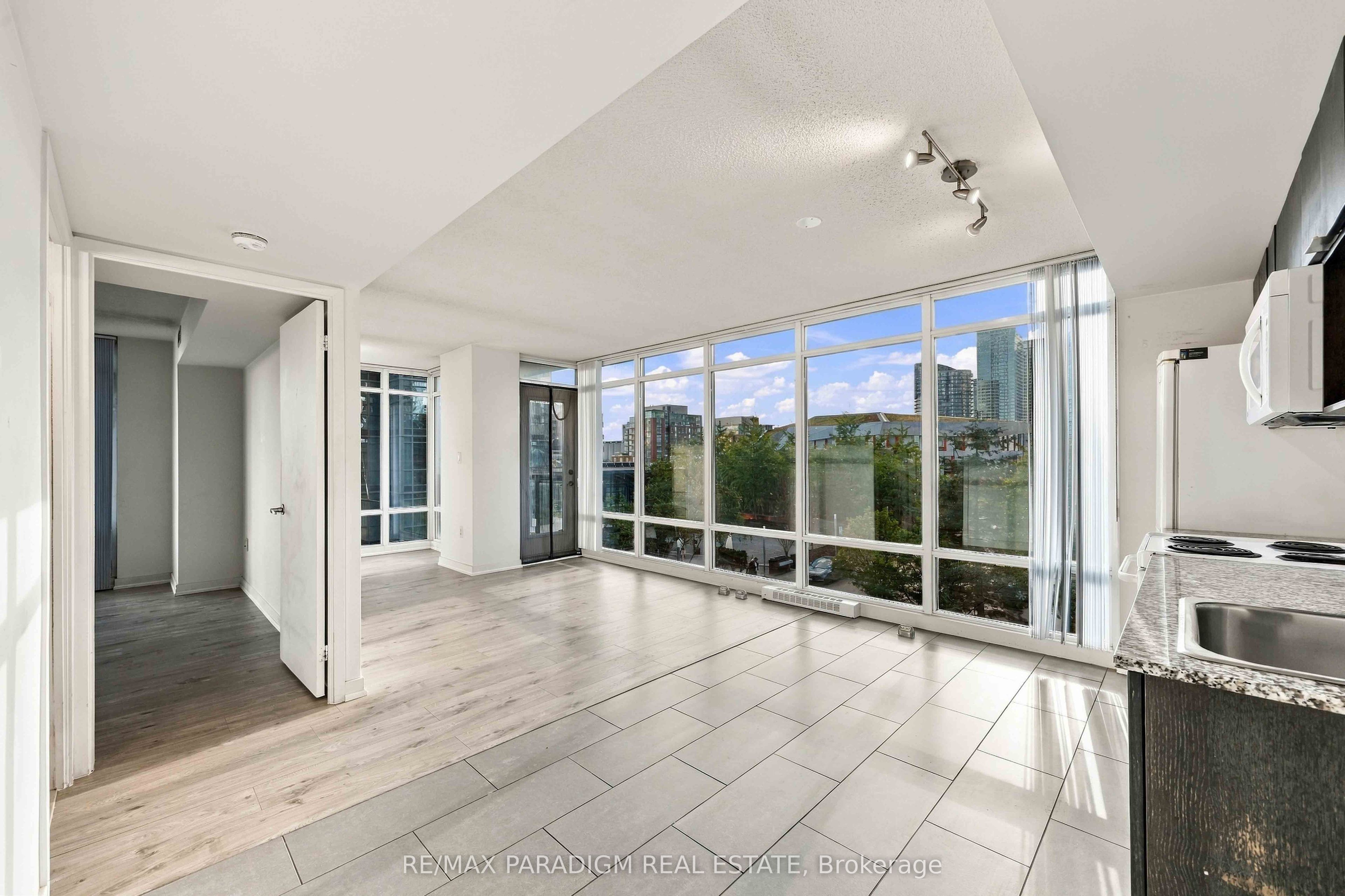 15 Brunel Court 326 Property Photo 8