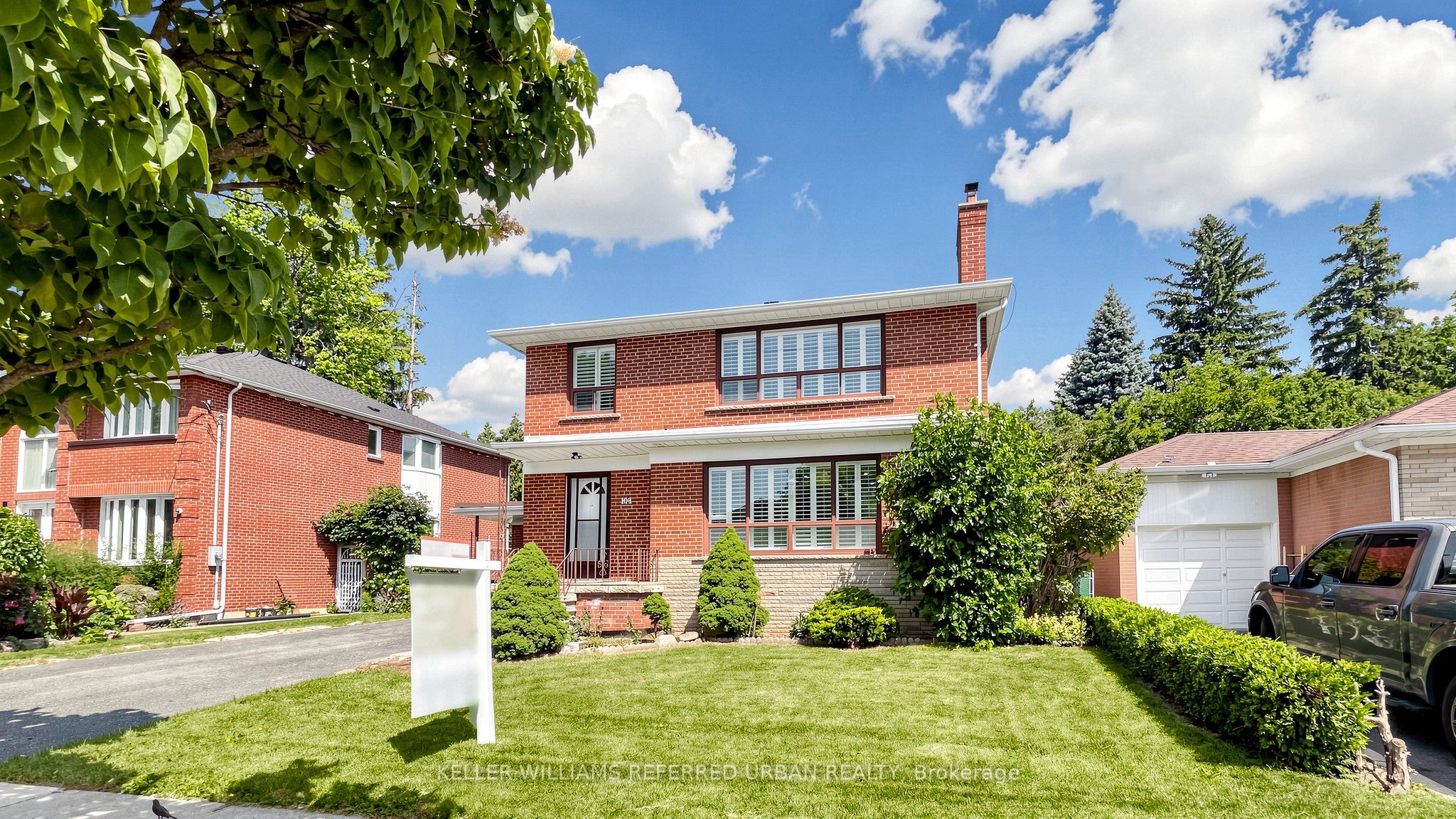 104 Otonabee Avenue Property Photo 2