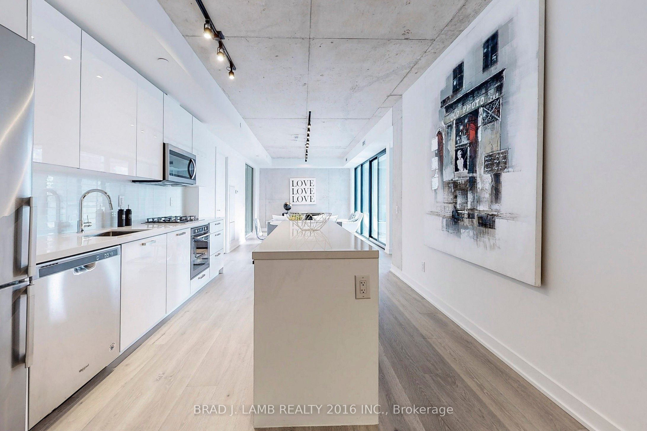 55 Ontario Street 509 Property Photo 12