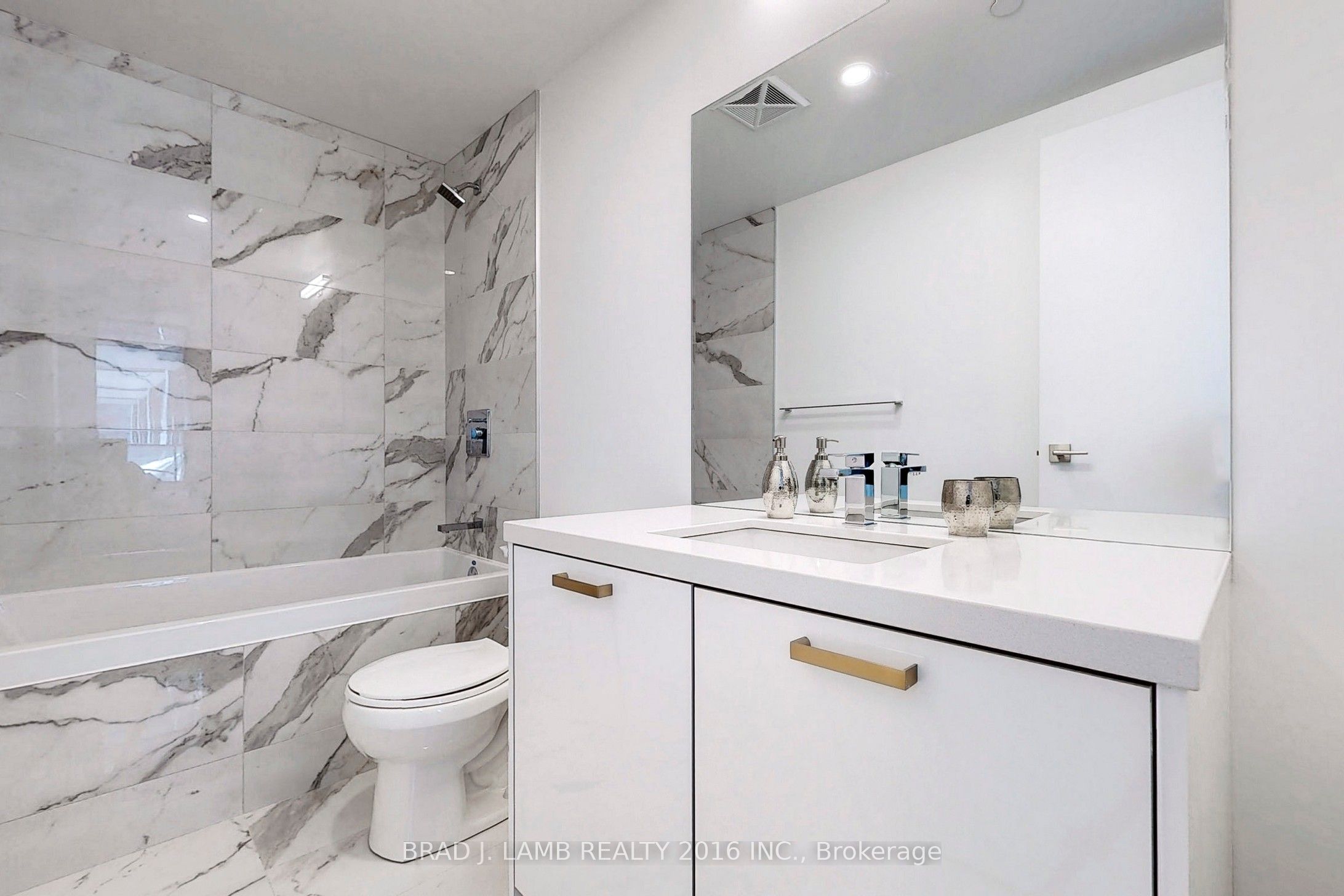 55 Ontario Street 509 Property Photo 20