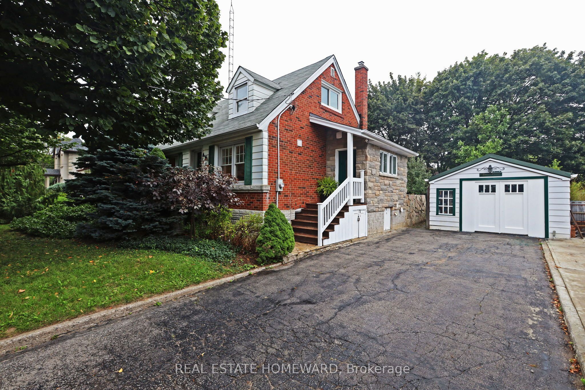 9 Dromore Crescent Property Photo 1