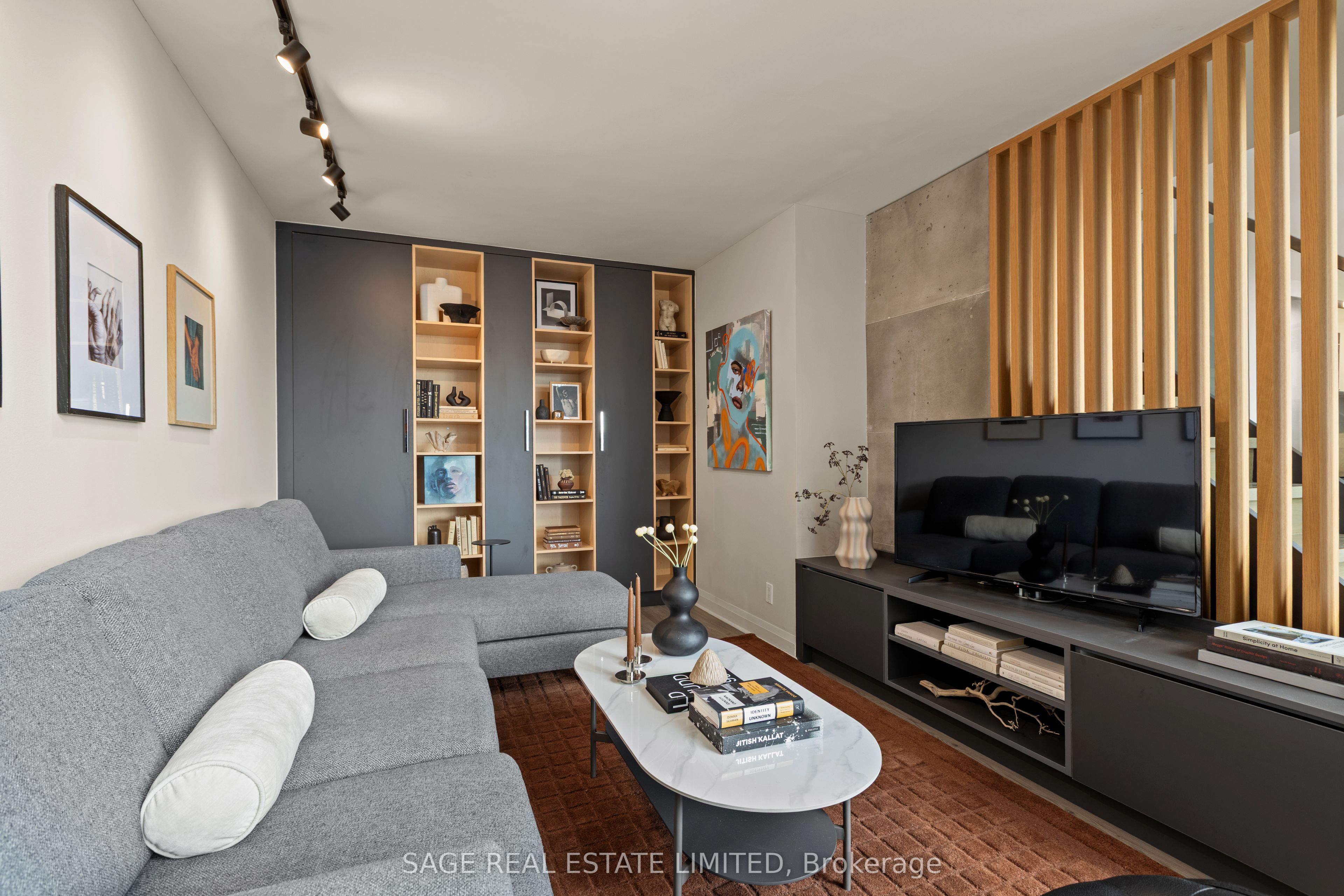 18 Merton Street 506 Property Photo 1