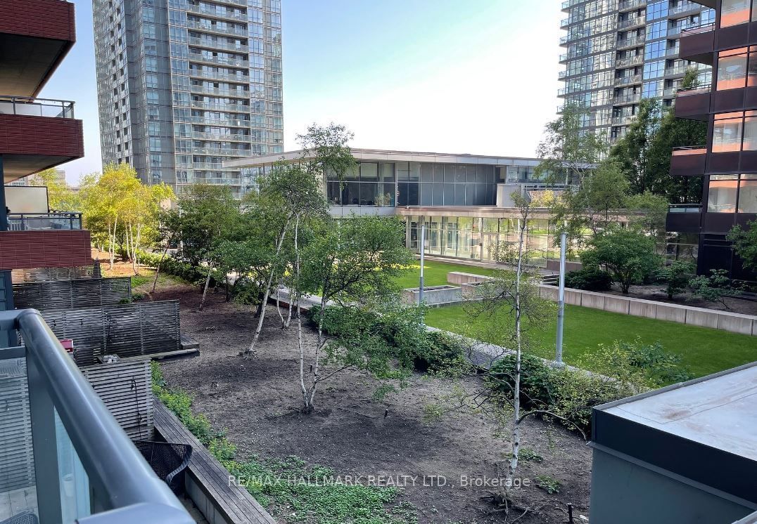4k Spadina Avenue 301 Property Photo 10