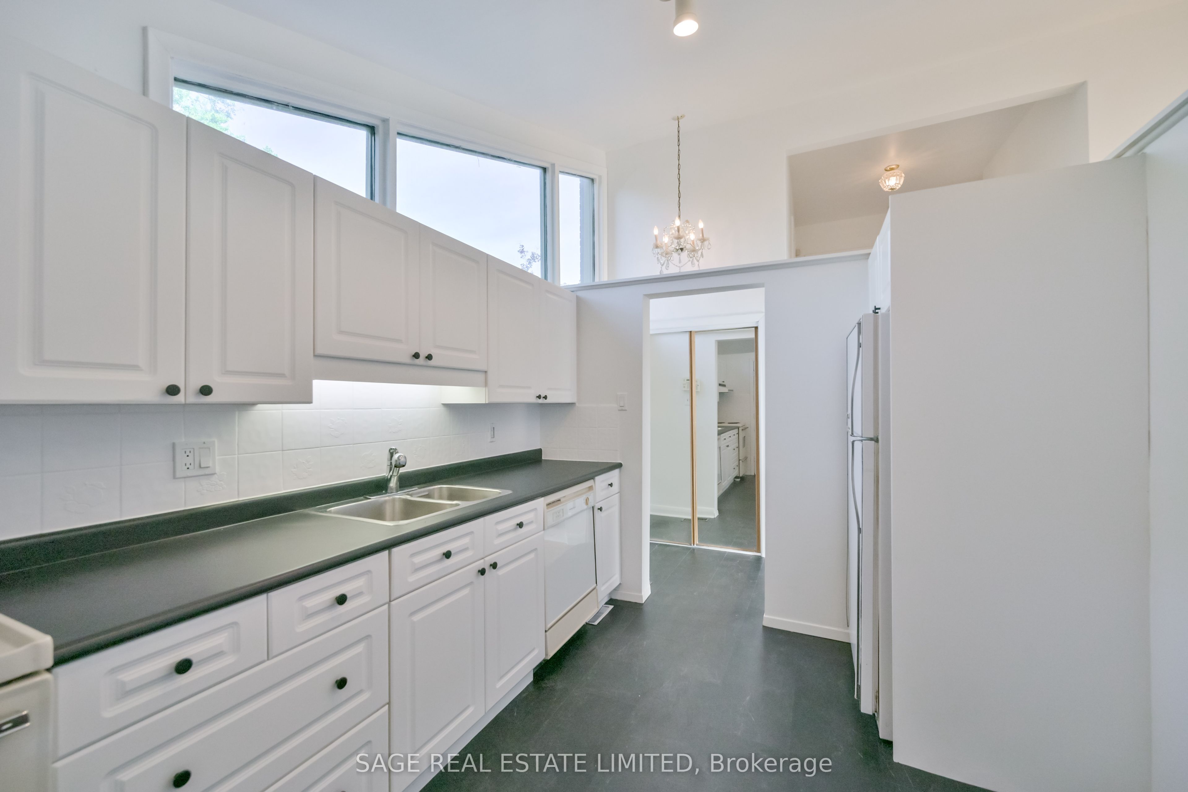 56 Grangemill Crescent Property Photo 16