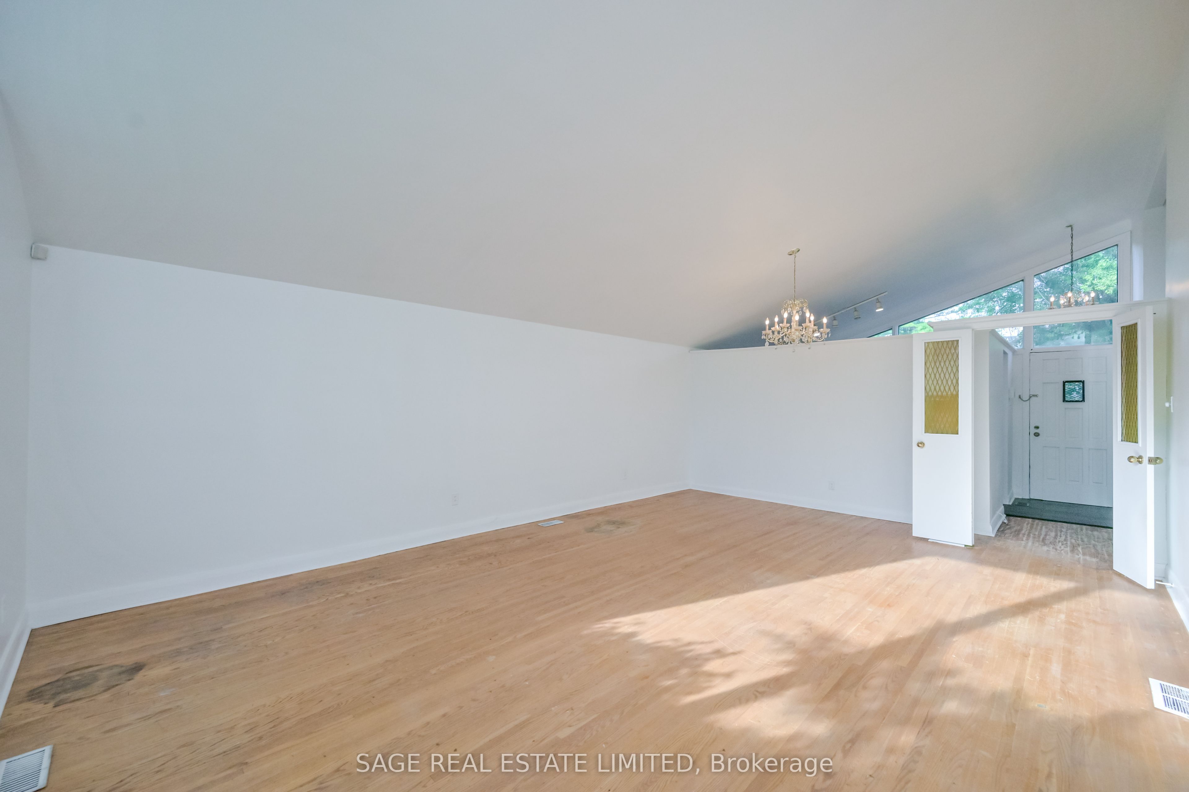 56 Grangemill Crescent Property Photo 19