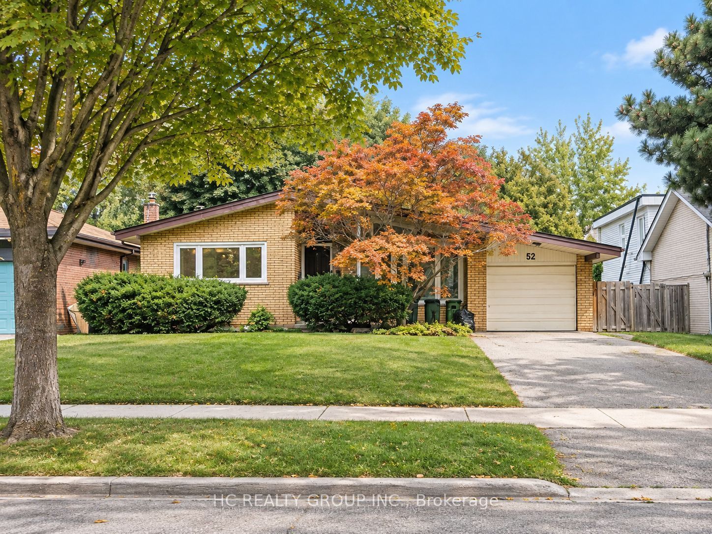 52 Dukinfield Crescent Property Photo 1