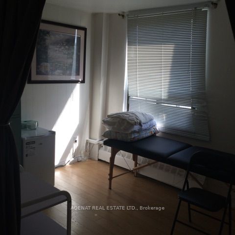 365a Wilson Avenue #213 Property Photo 2
