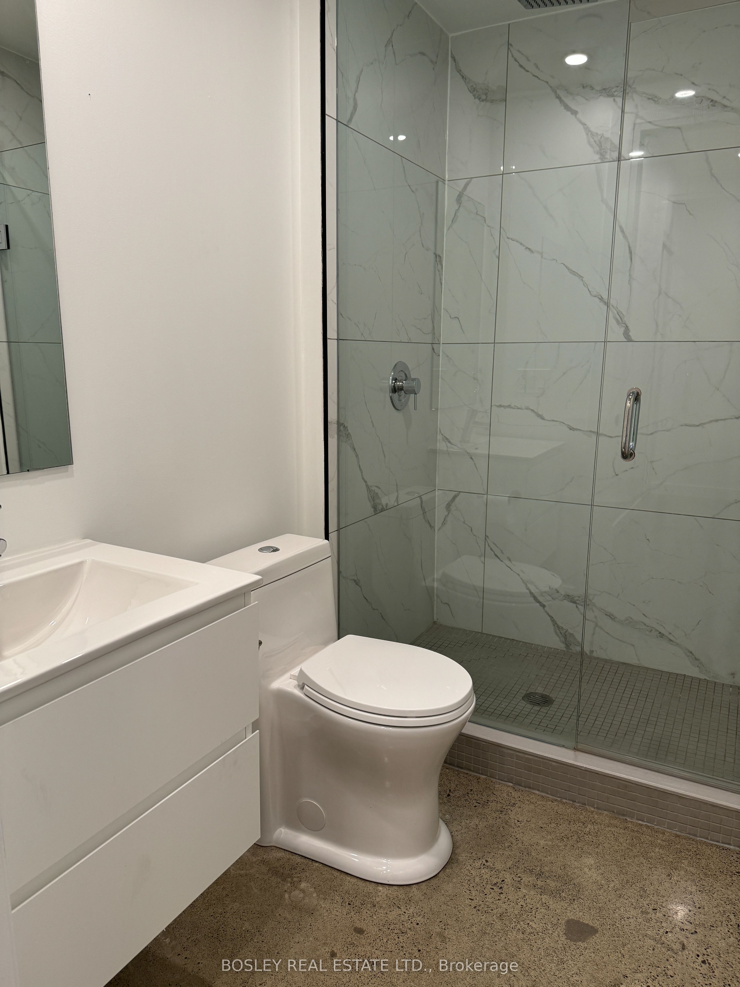41 River Street 25 Property Photo 8