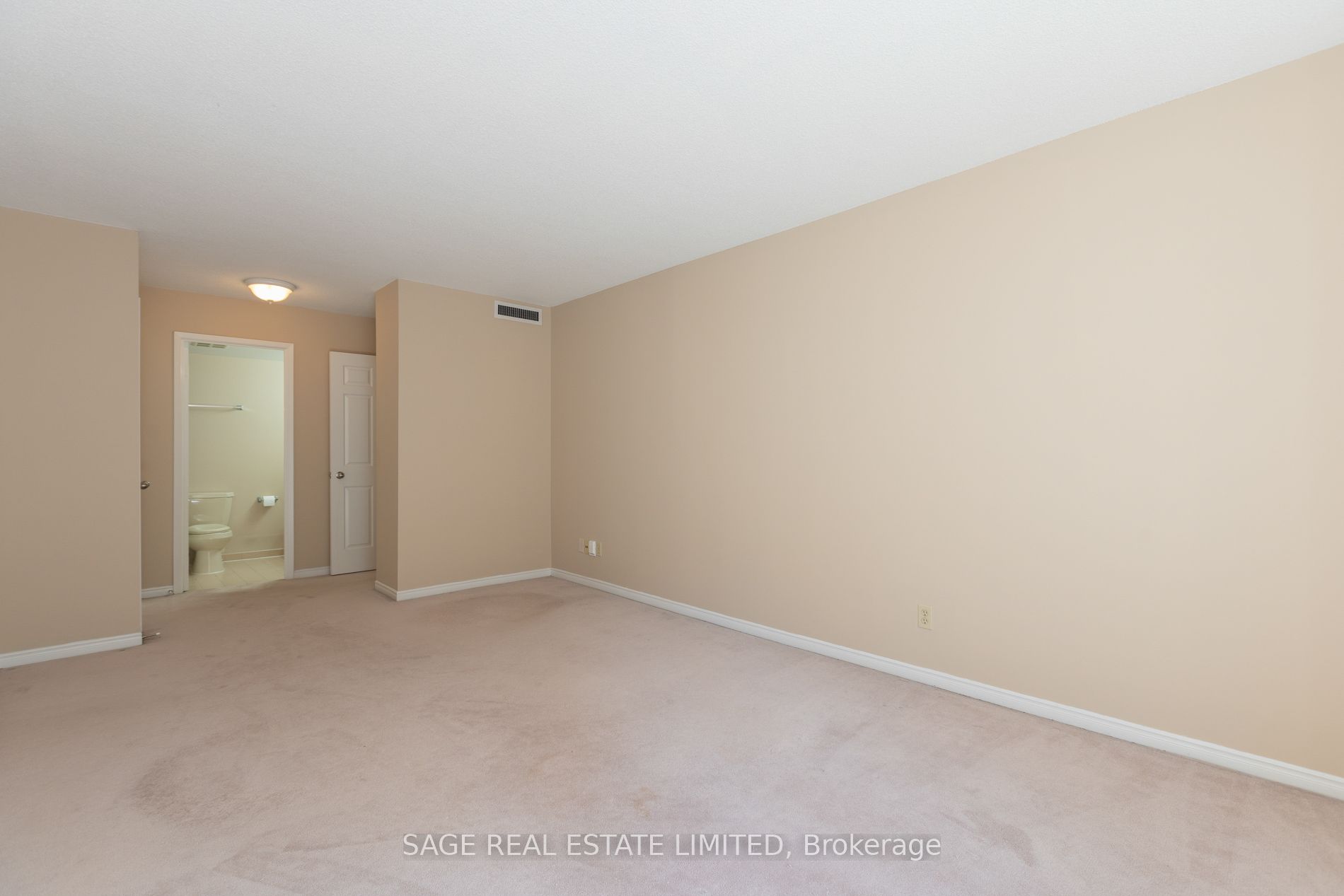 25 George Street 302 Property Photo 24