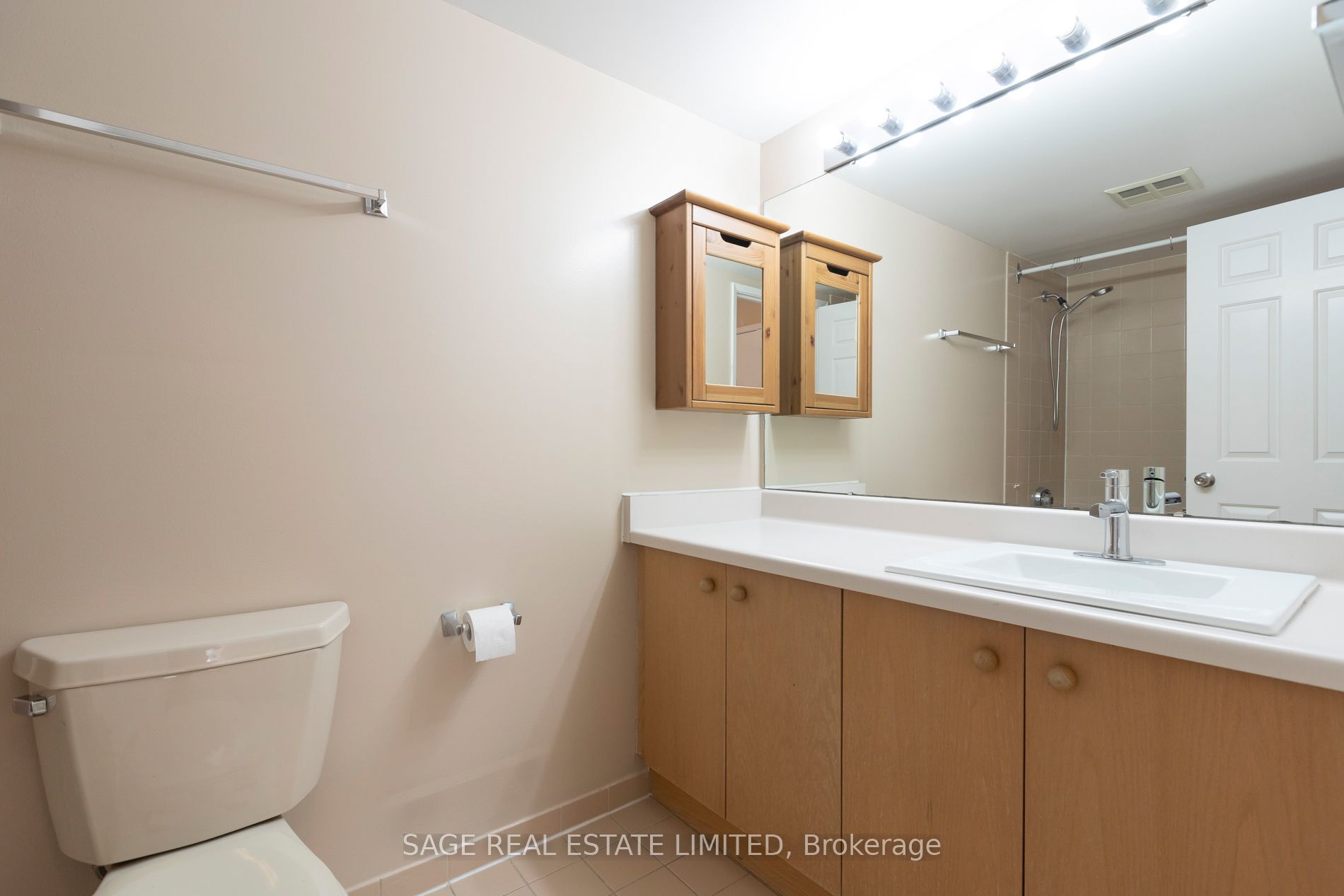 25 George Street 302 Property Photo 25