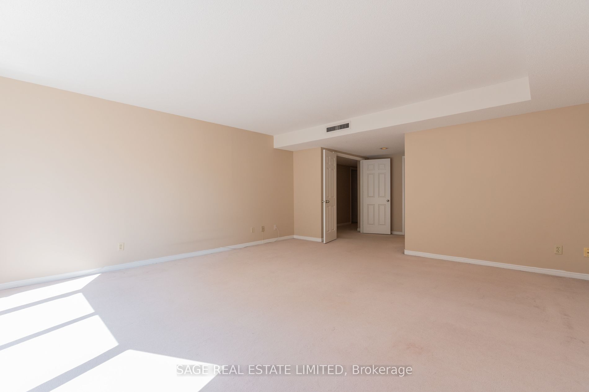 25 George Street 302 Property Photo 30