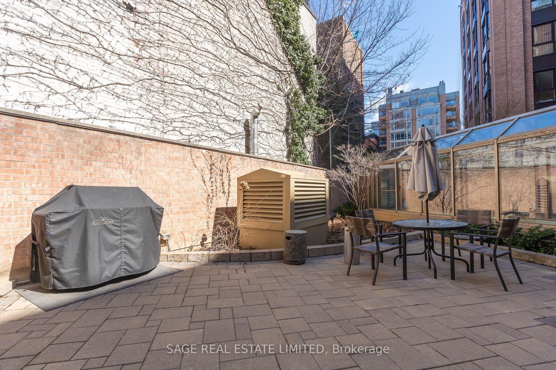 25 George Street 302 Property Photo 37