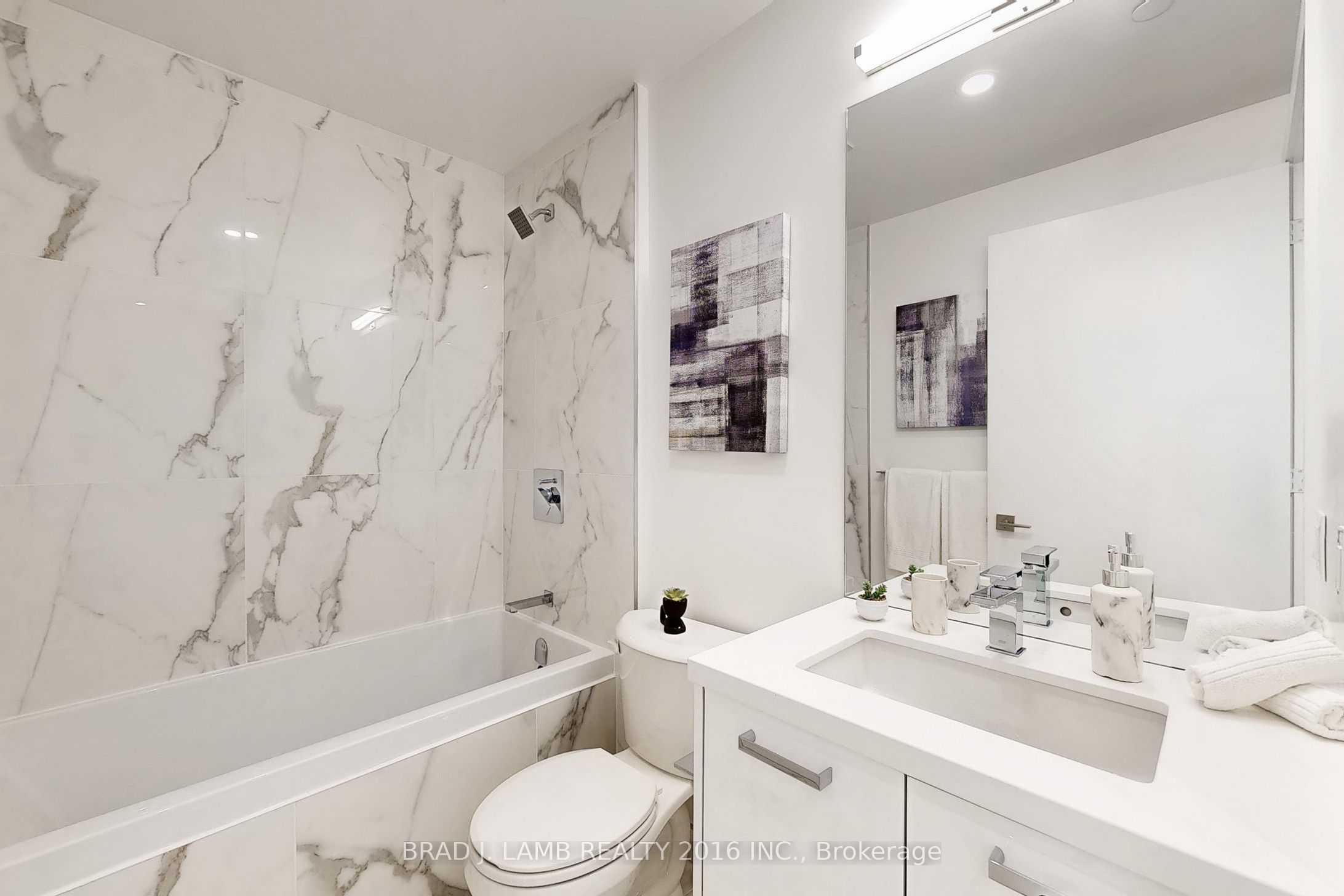 195 Mccaul Street 302 Property Photo 18