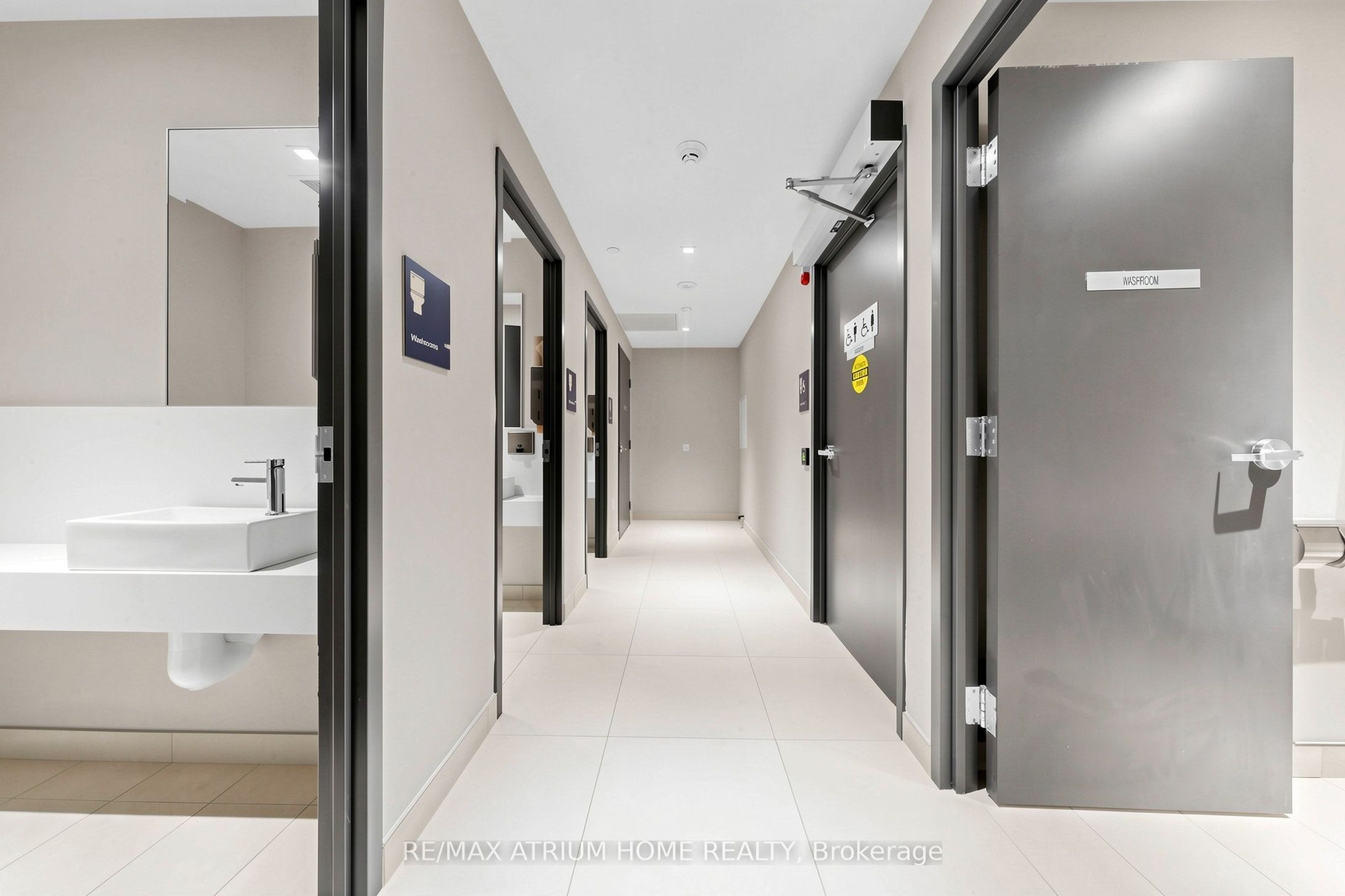 5801 Yonge Street 606-611 Property Photo 30