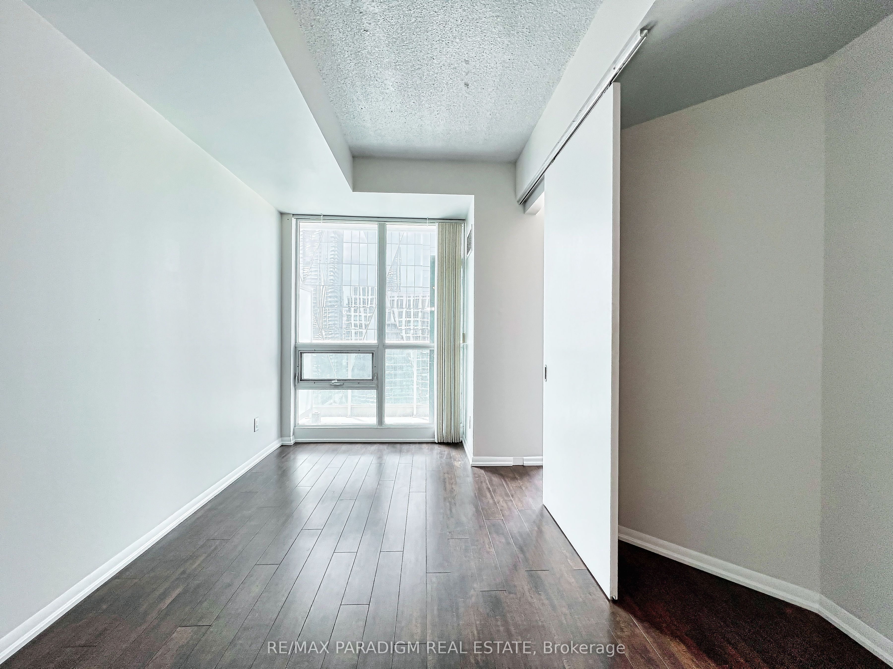 18 Yonge Street 3713 Property Photo 25