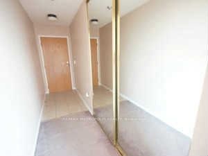 7 Concorde Place 1604 Property Photo 5