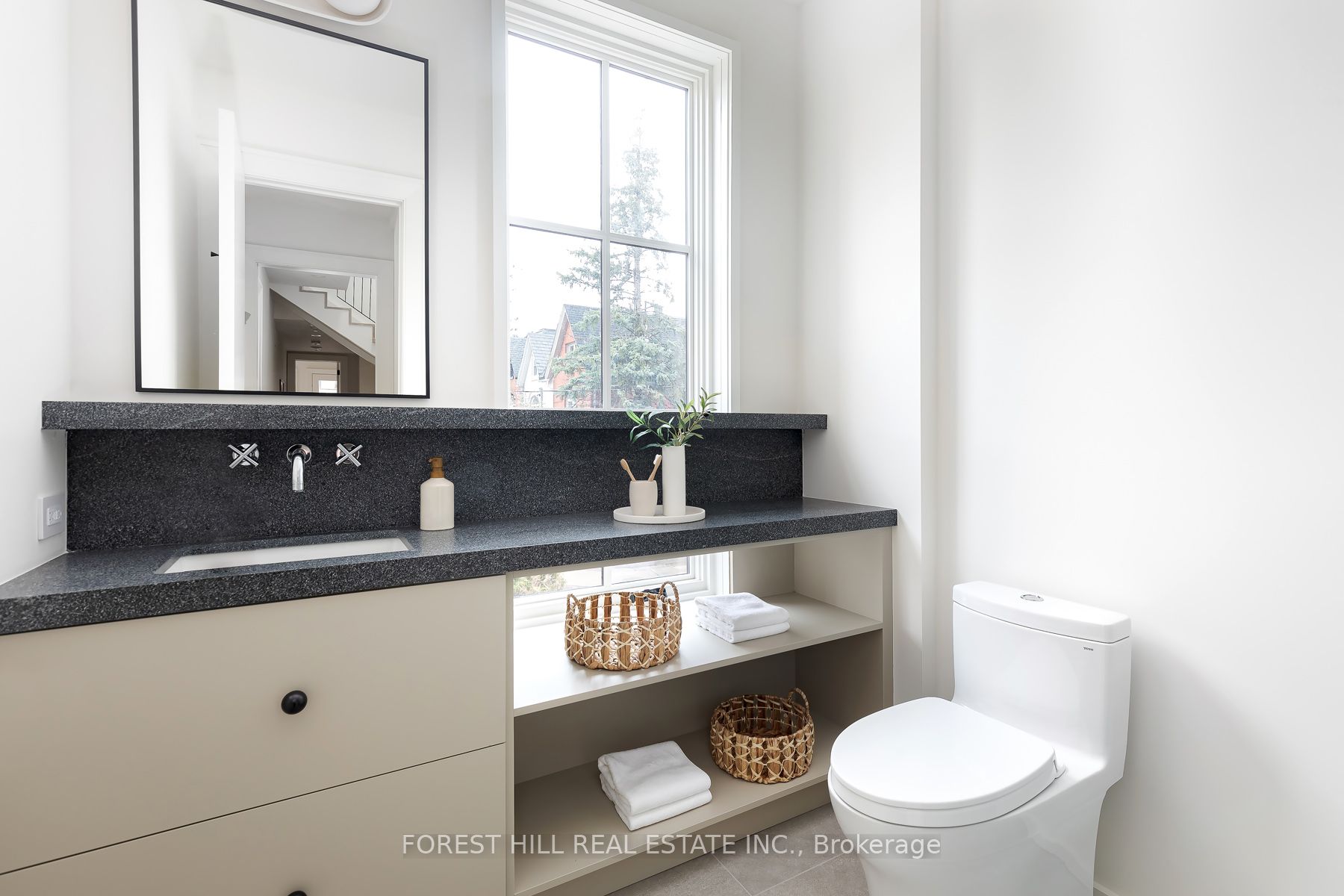 61 Foxley Street Property Photo 31