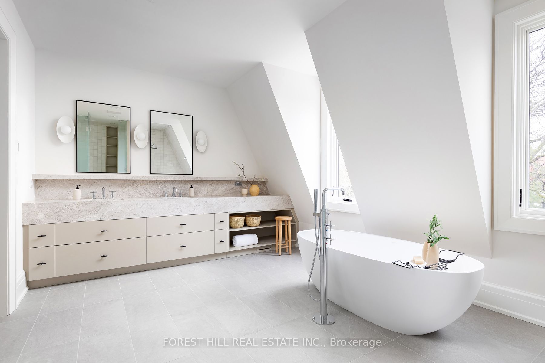 61 Foxley Street Property Photo 39