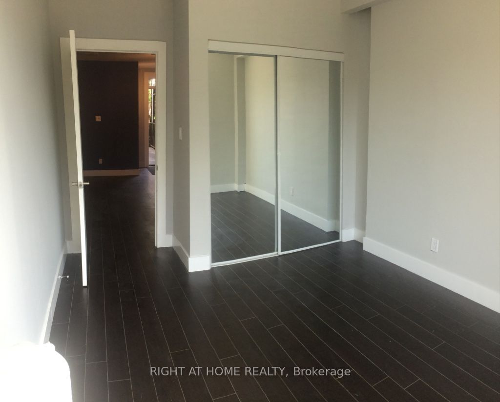 194a Carlton Street Property Photo 13