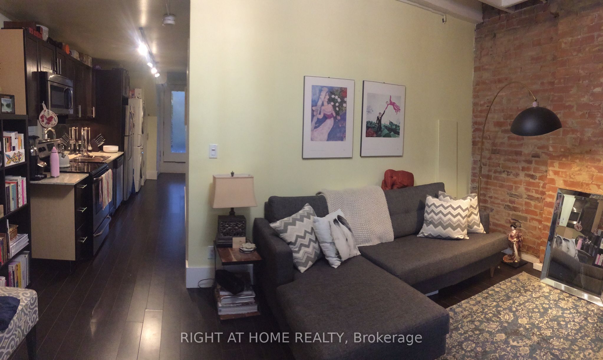 194a Carlton Street Property Photo 16