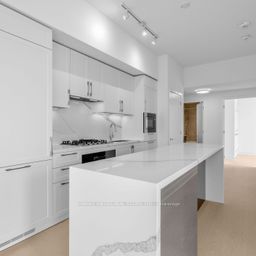 8 Manor Road W 807 Property Photo 10