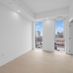 8 Manor Road W 807 Property Photo 12