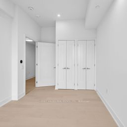 8 Manor Road W 807 Property Photo 14