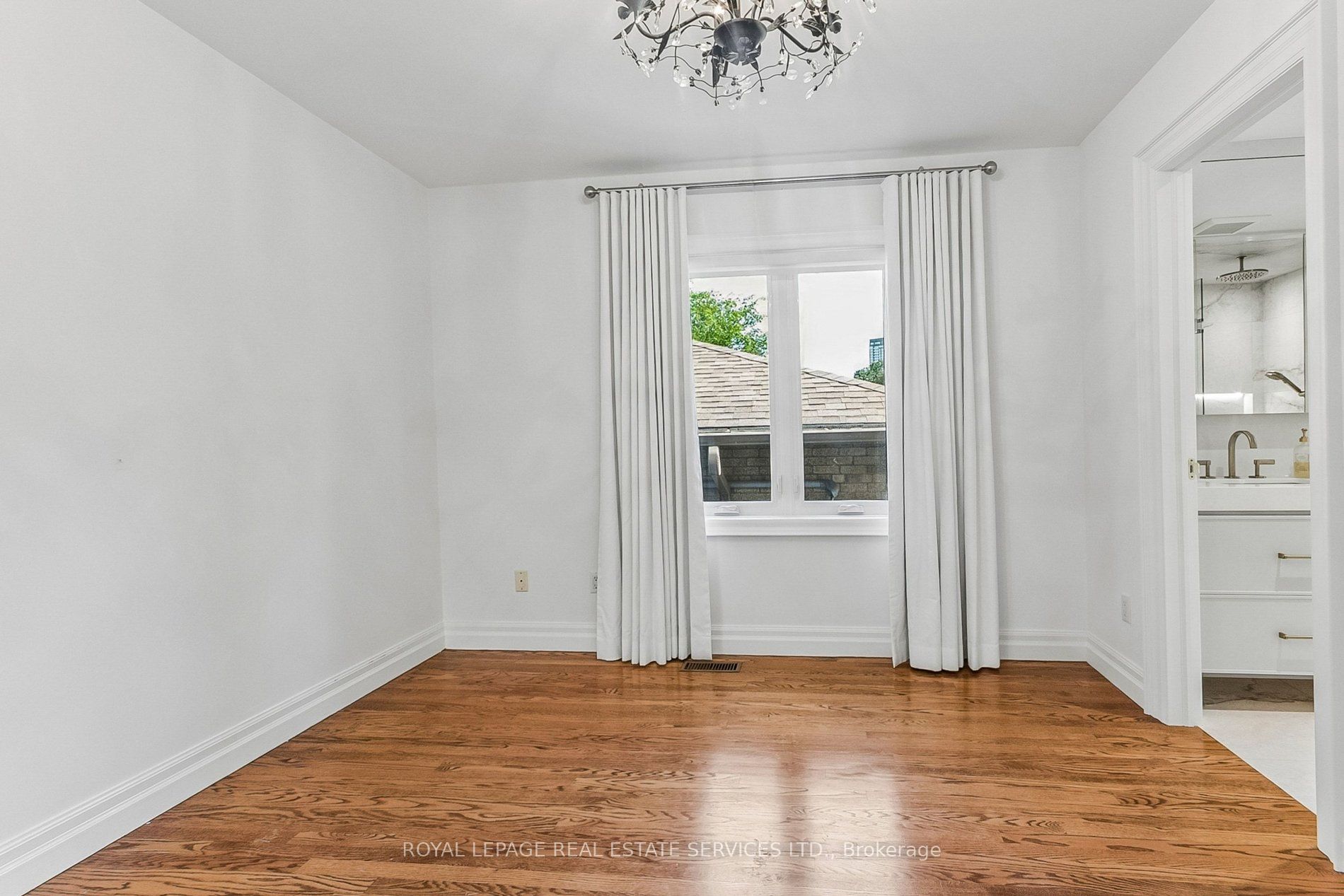 42 Rykert Crescent Property Photo 28
