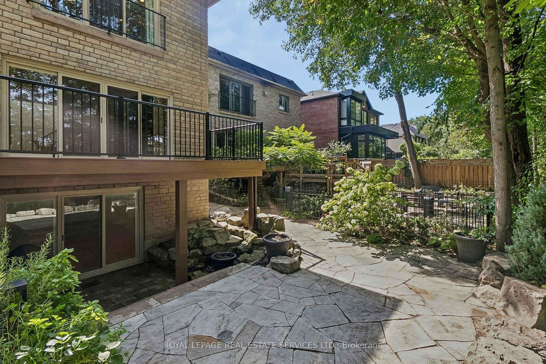 42 Rykert Crescent Property Photo 46