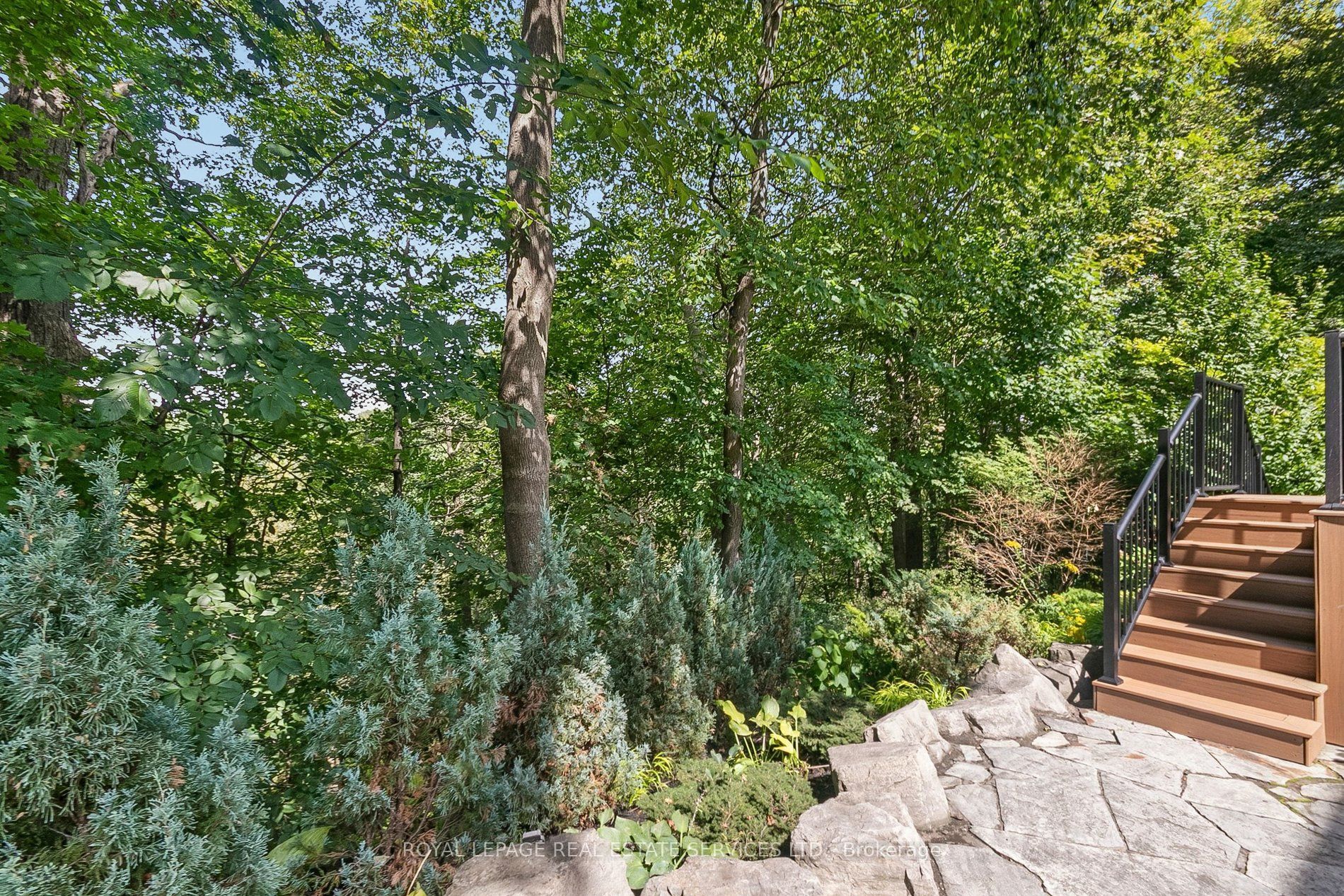 42 Rykert Crescent Property Photo 48