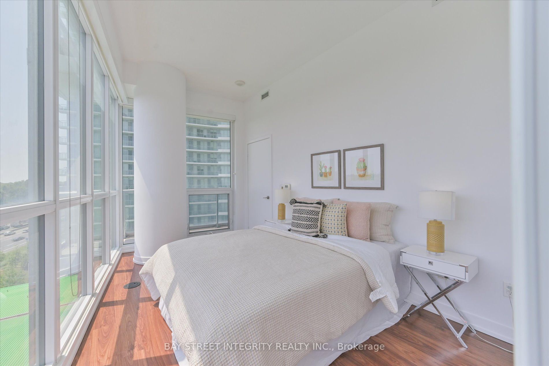 117 Mcmahon Drive 903 Property Photo 13
