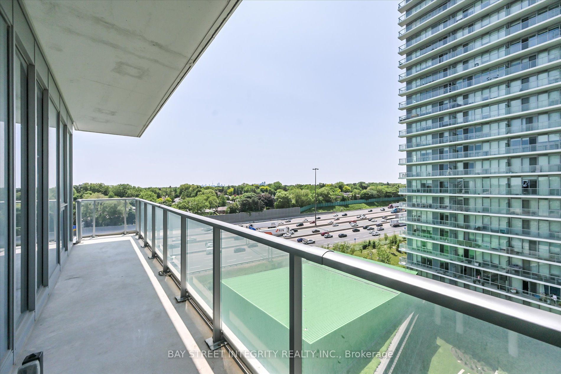 117 Mcmahon Drive 903 Property Photo 16