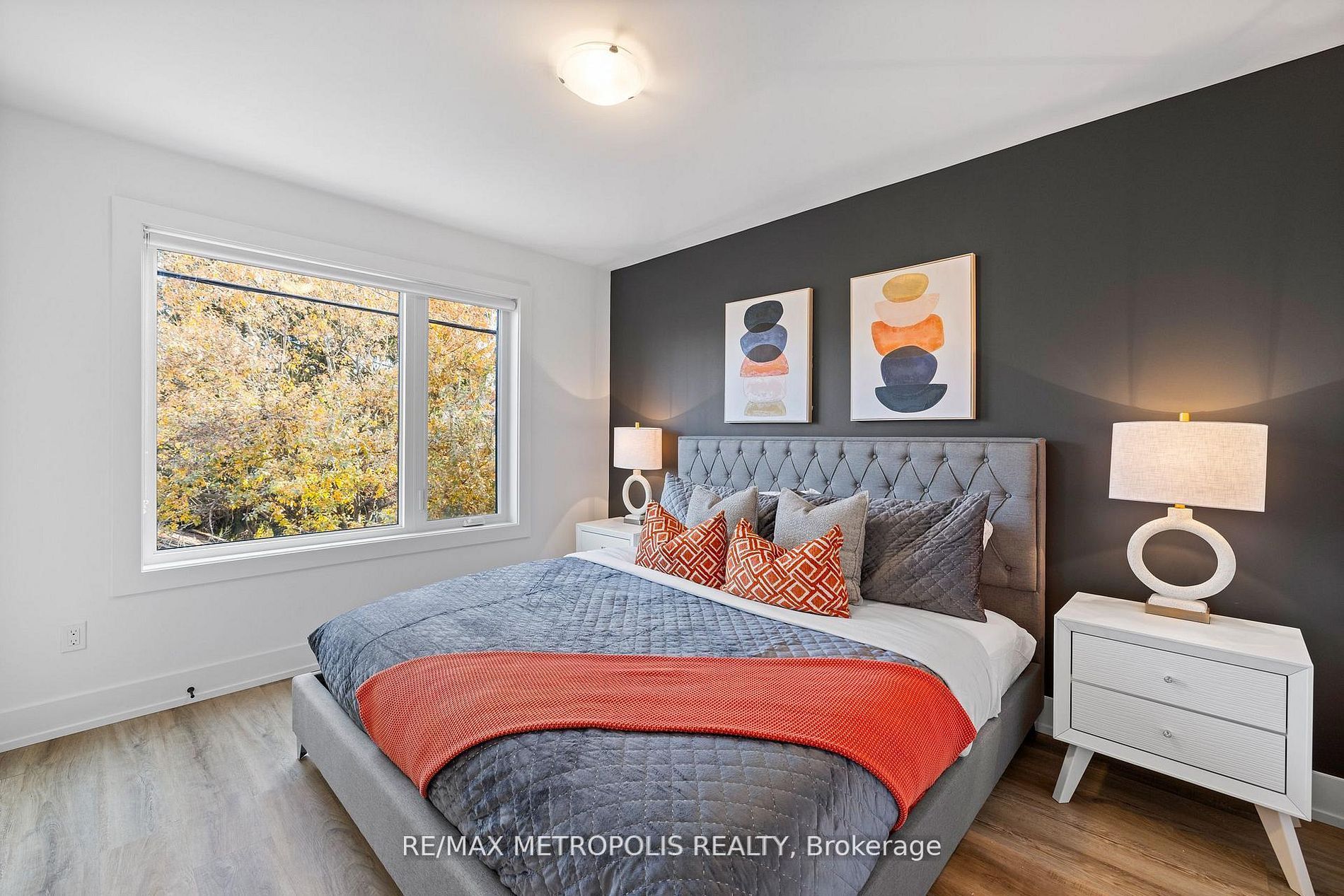 447 - 449 Lansdowne Avenue Property Photo 45