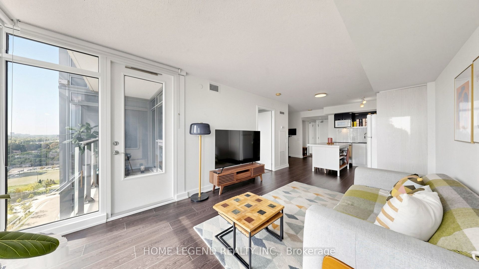 72 Esther Shiner Boulevard 2205 Property Photo 13