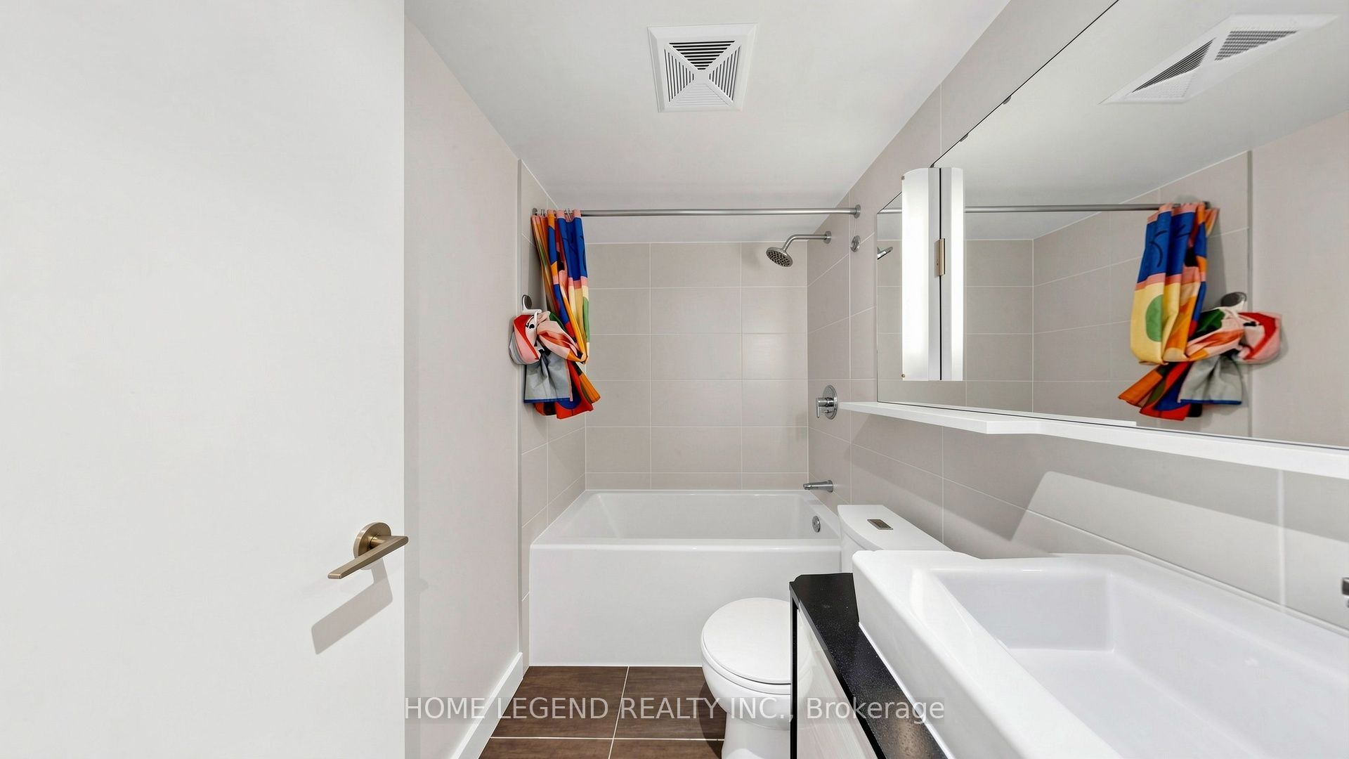 72 Esther Shiner Boulevard 2205 Property Photo 25
