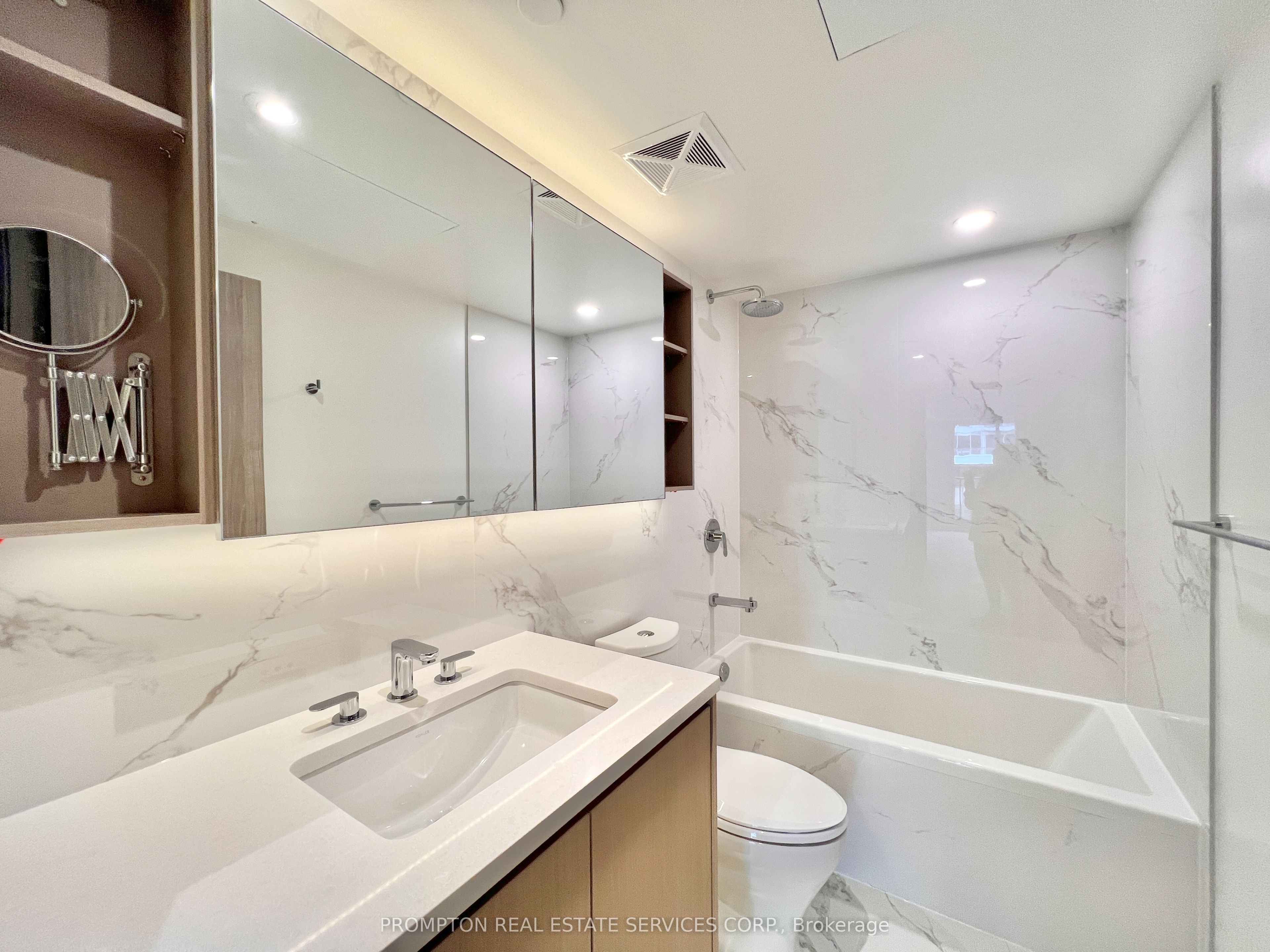 27 Mcmahon Drive V316 Property Photo 21